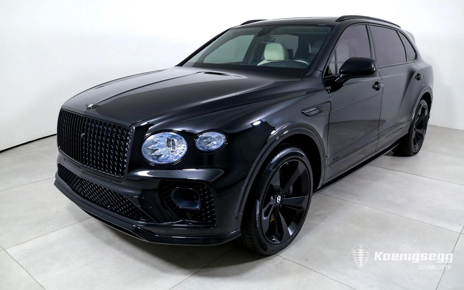 mph003_1453649229_Used_2023_Bentley_Bentayga_EWB_Azure_V8_1782836131_bf697d10b8