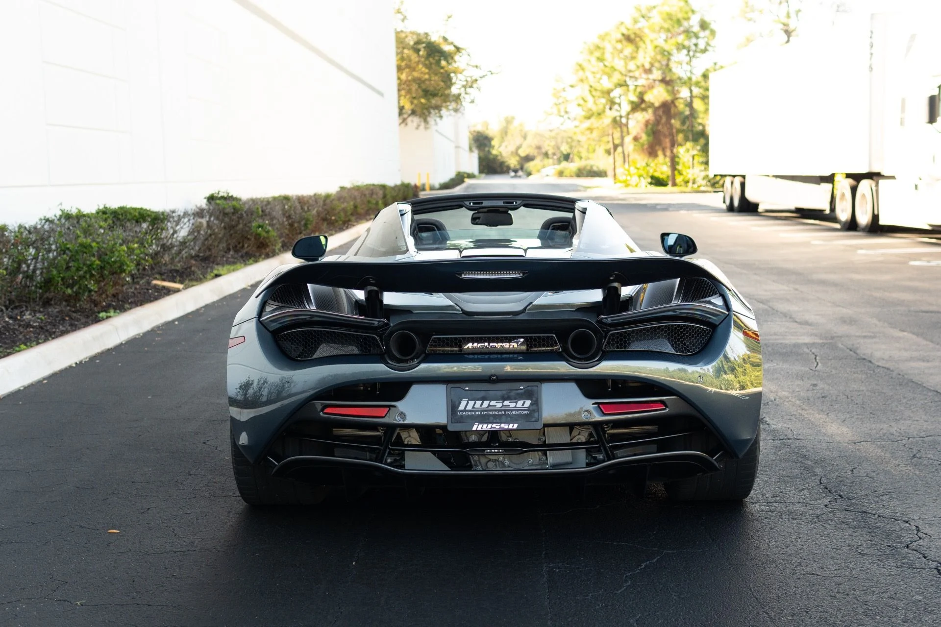 mph003_1482229856_Used_2020_Mc_Laren_720_S_Spider_1766779807_1b562a7701