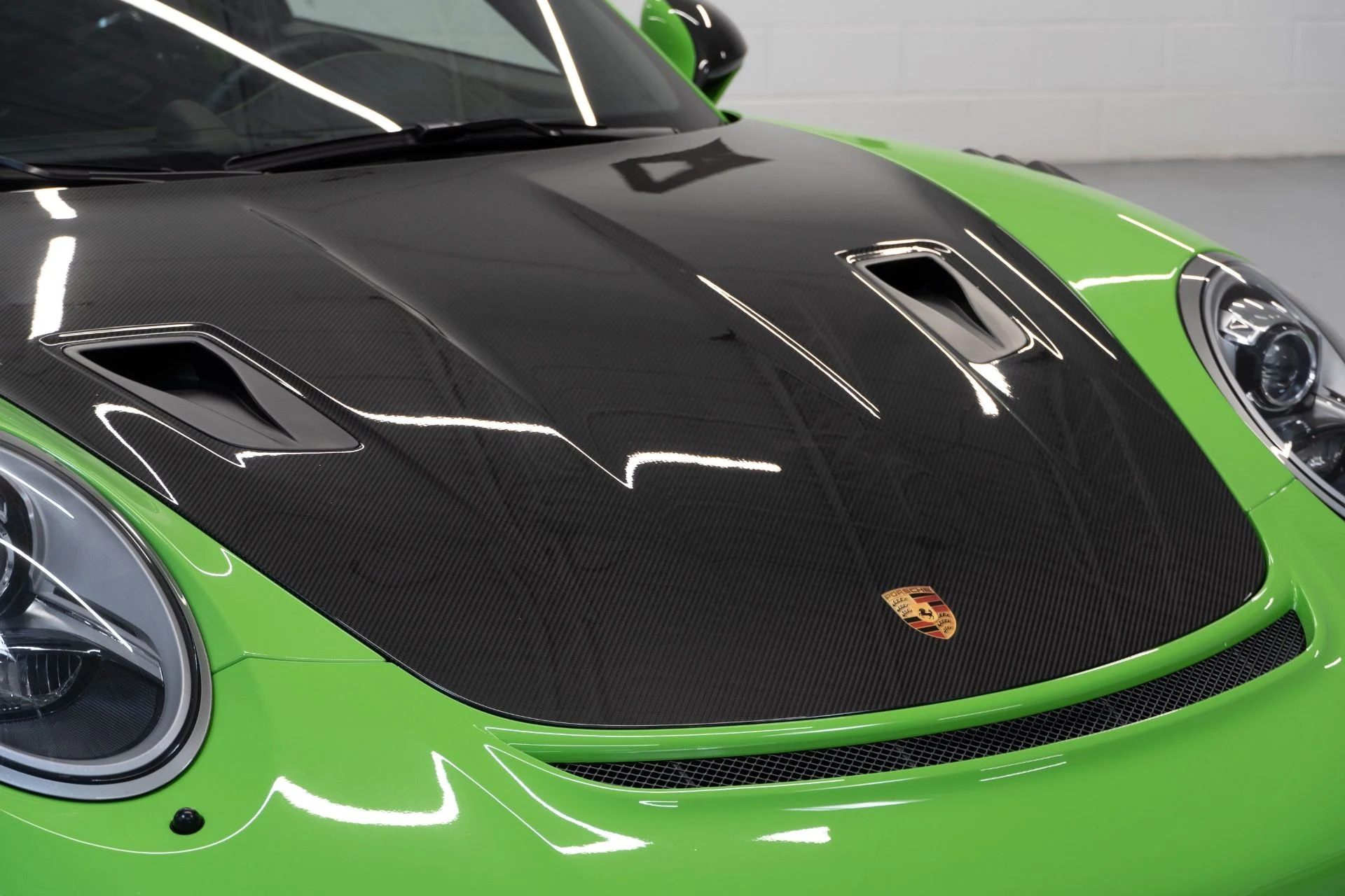 mph003_1485729235_Used_2019_Porsche_911_GT_3_RS_1730230341_1473a91b44