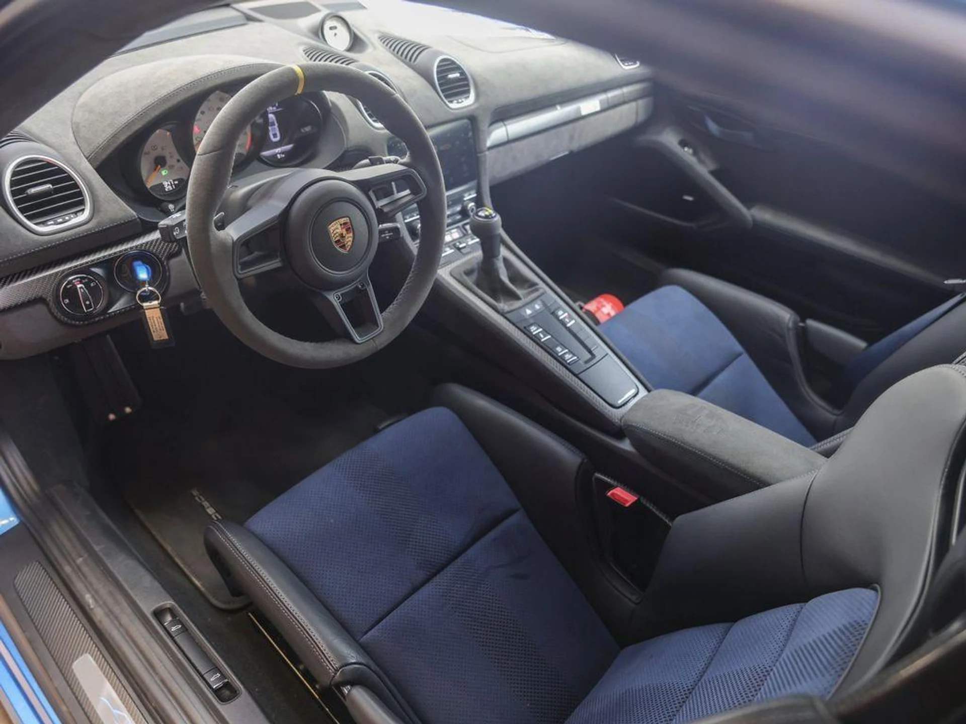 mph003_1488616371_f_O9or_Au_Ym_H4m1_Ynfvo_IWSHA_ZM_2968b01331