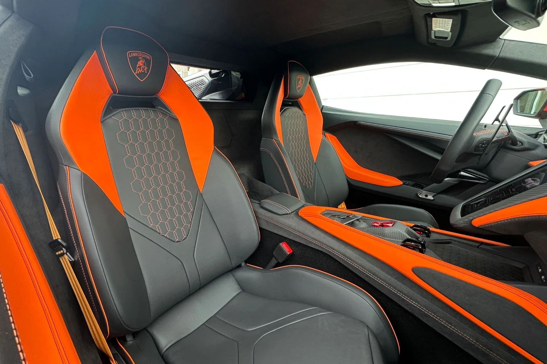 mph003_1494886588_Used_2026_Lamborghini_Revuelto_1783720942_f096725986