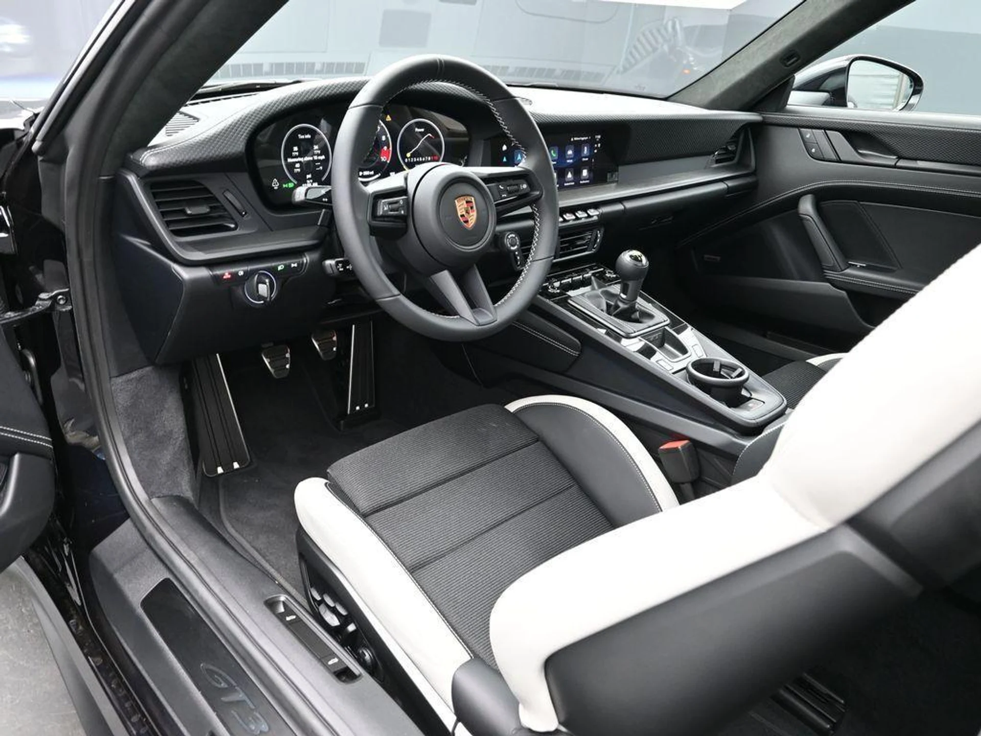 mph003_1498961986_2_Sz_Uuzmnttrhh_O_Xjq5e0_Hb2_h_E_2d39b95621