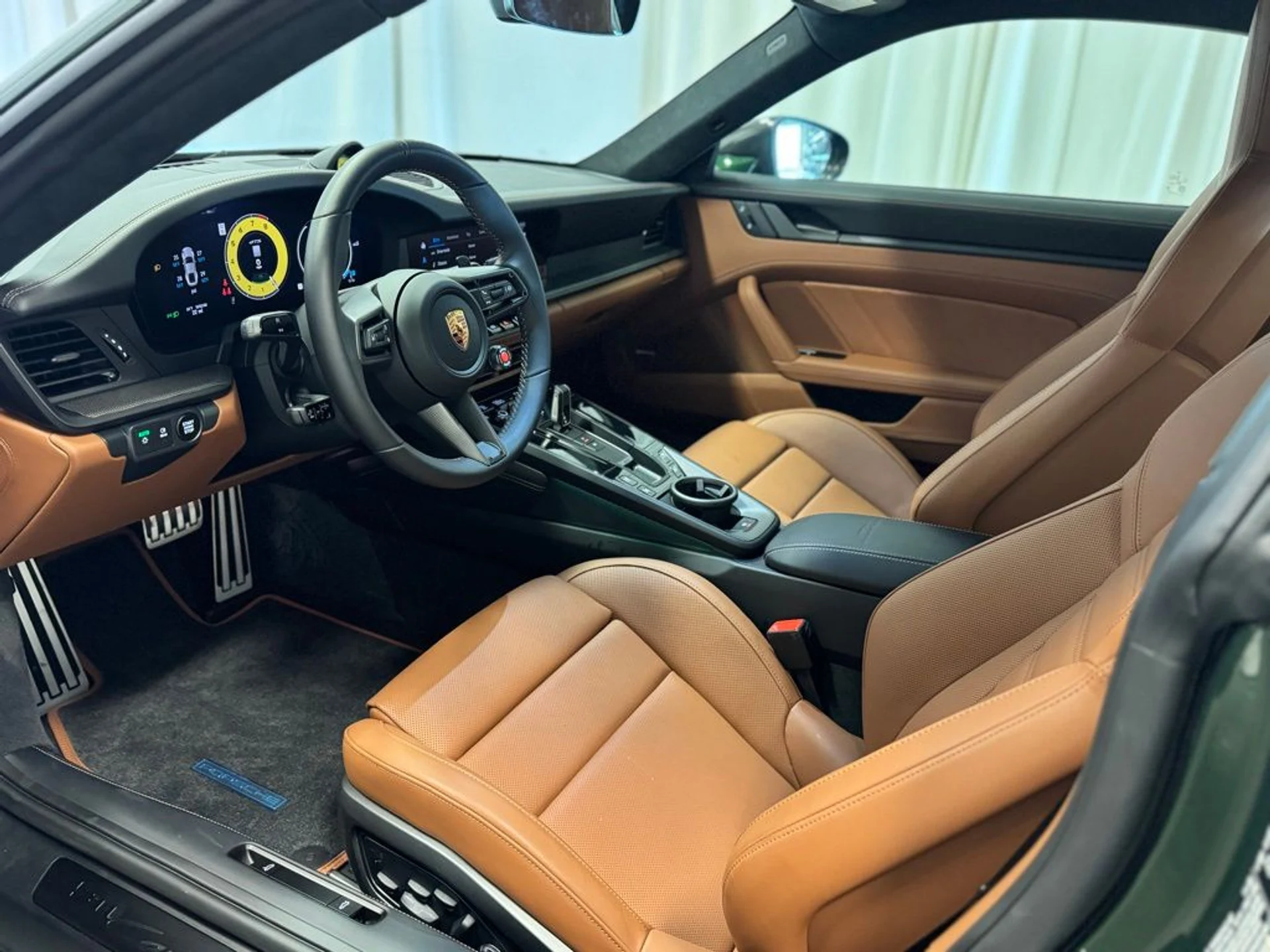 mph003_151740679_fa461fd0c104386c00e1b8e9bd623ef1x_365fc56bb7