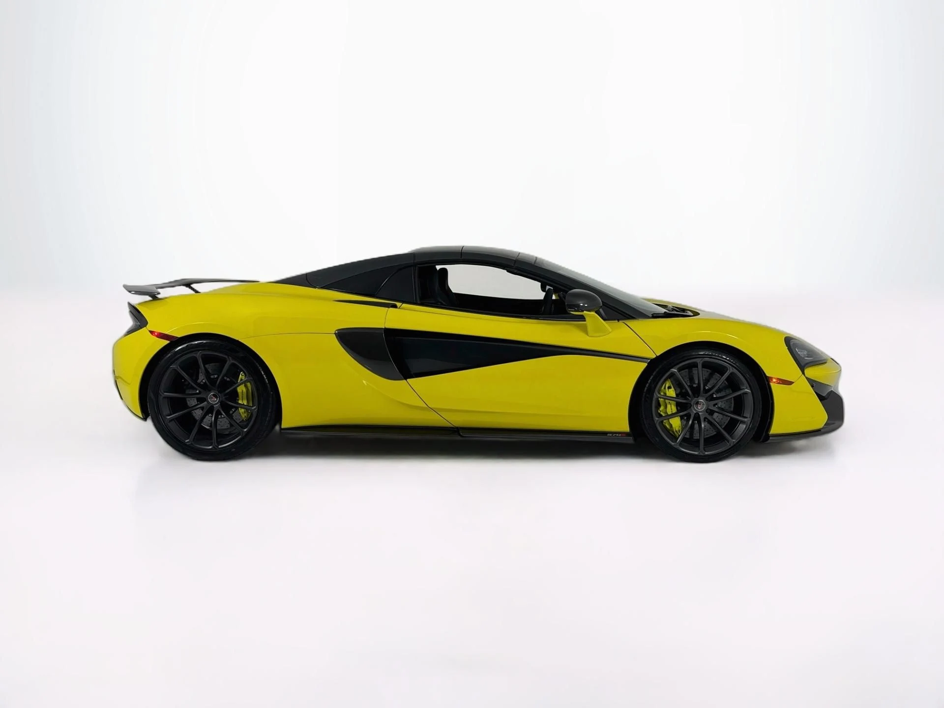 mph003_1537259381_Used_2018_Mc_Laren_570_S_Spider_1793227936_f57deab3cc