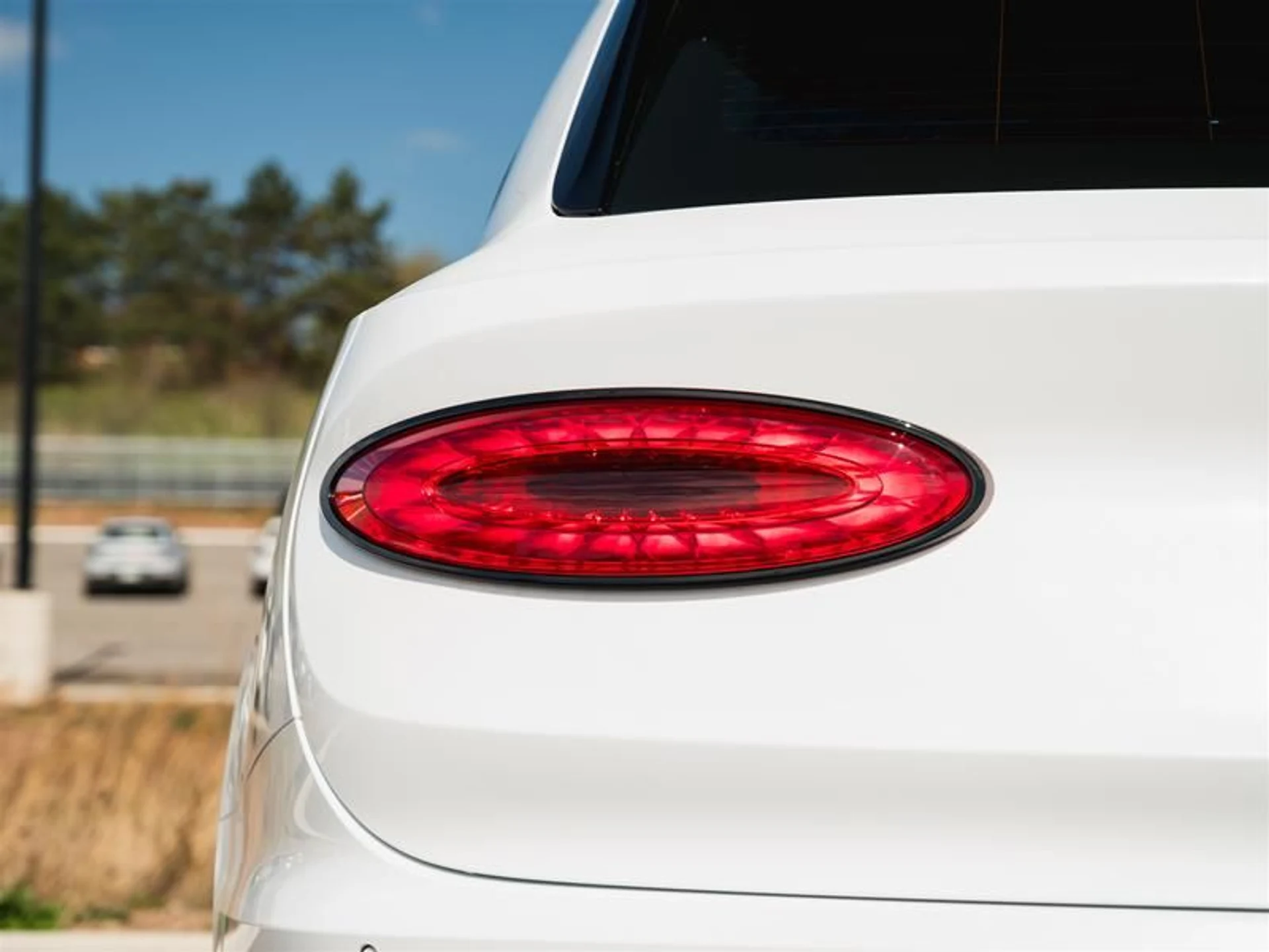 mph003_153858475_5in02igk_8eeeb6fbde