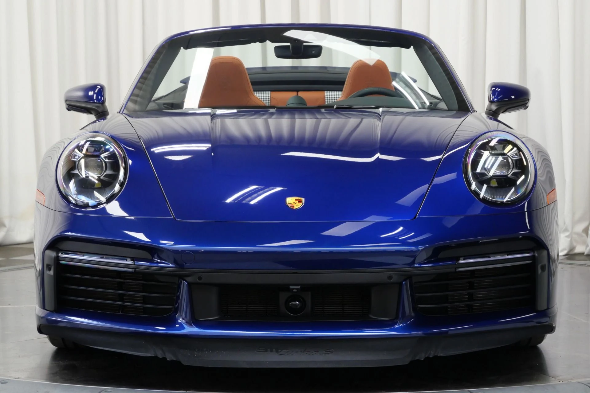 mph003_1538923686_Used_2023_Porsche_911_Turbo_S_Cabriolet_1758898003_794b4d6f4b
