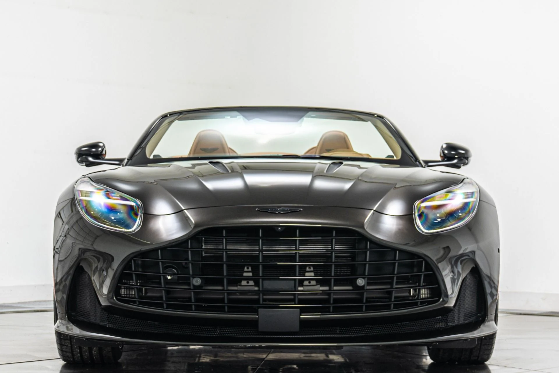 mph003_1543136051_Used_2024_Aston_Martin_DB_12_Volante_Low_Miles_86_K_in_Options_Gorgeous_Color_Combination_1774375825_1485df9f15