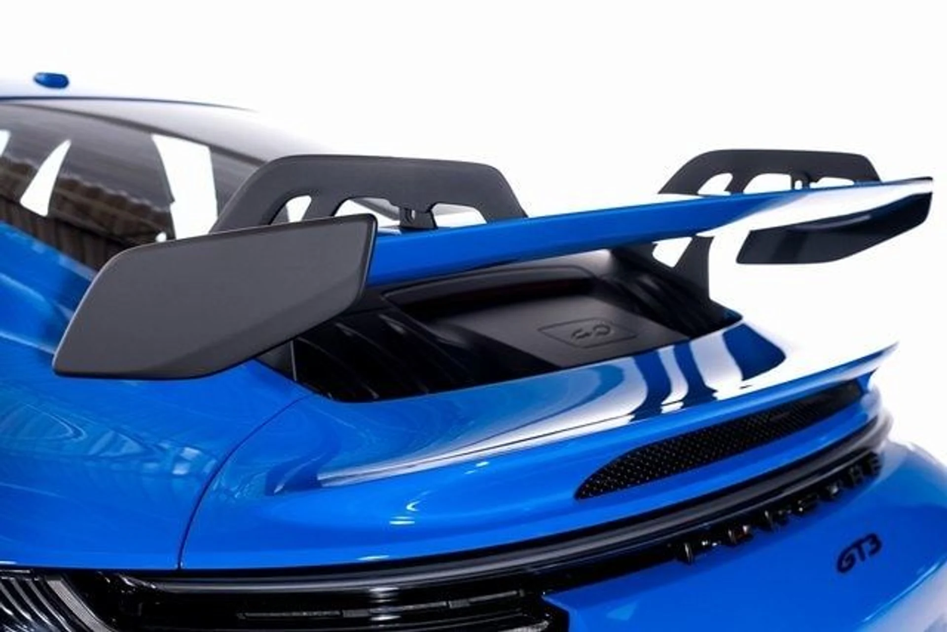 mph003_1549293715_f2a6ebefc07c6d2f48ef38131cf04401x_53716bebb8