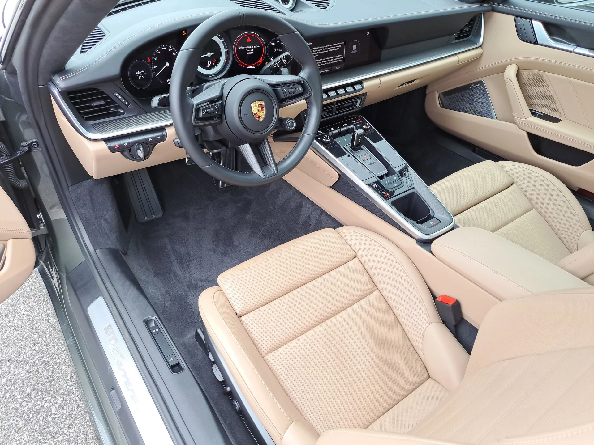 mph003_155666776_8069ab3493c6ab2f112d126f1fb3e08ex_2d1367c36a