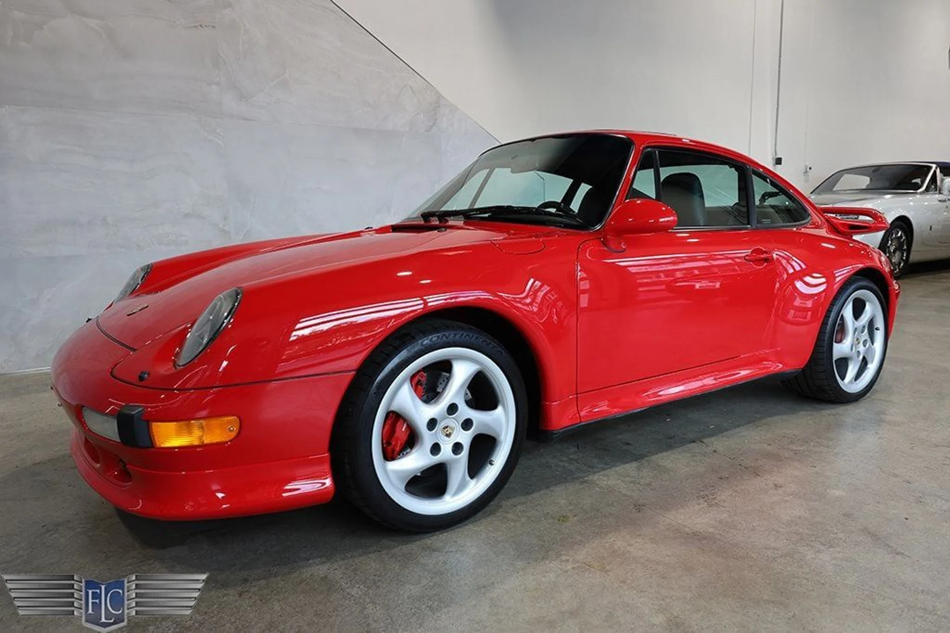 mph003_1564268630_used_1998_porsche_911_carrera_4_2drcoupecarrera4s_9689_22929030_4_1024_121782de02
