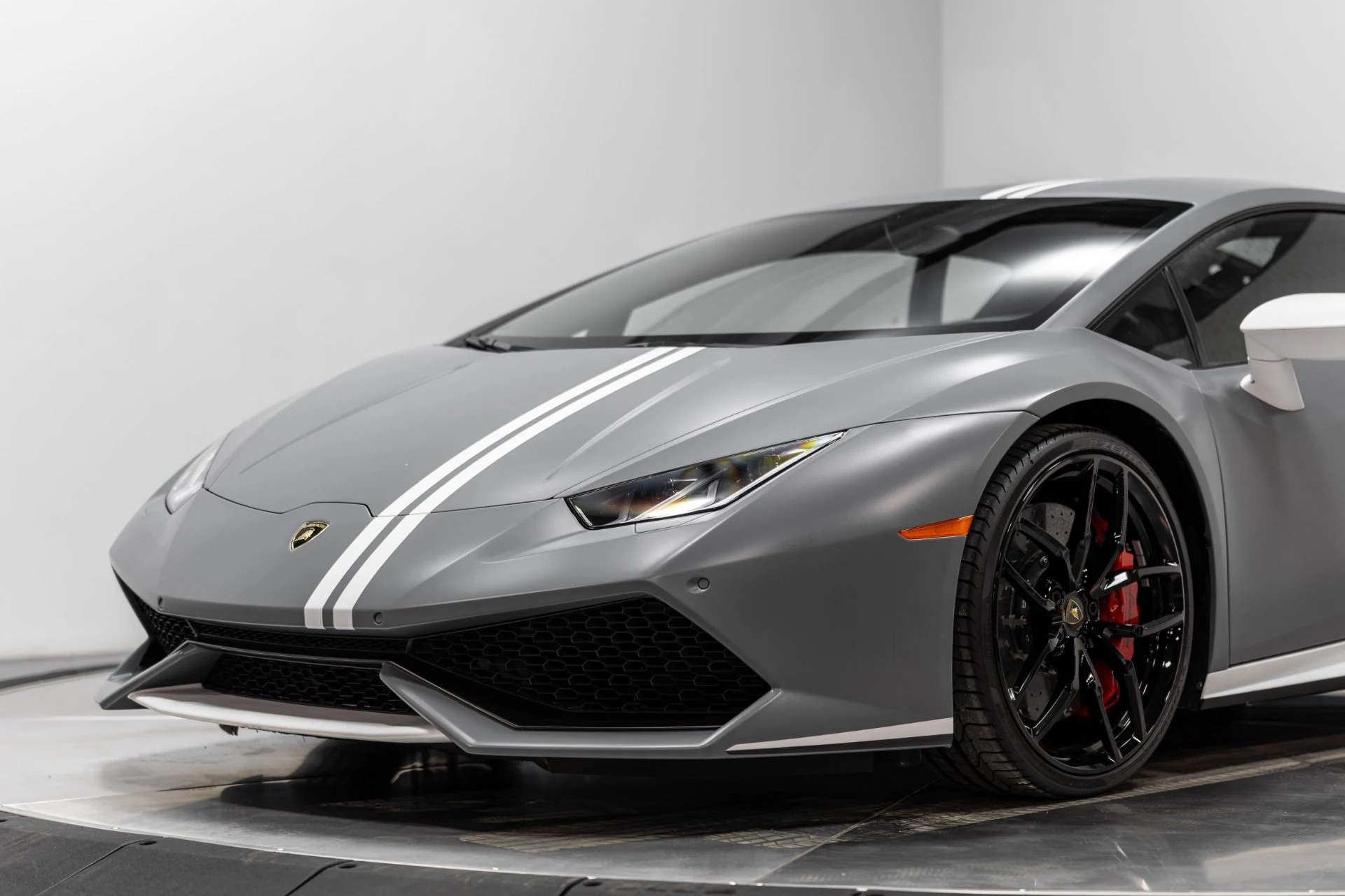 mph003_1569841936_Used_2017_Lamborghini_Huracan_1765410052_c671f358fe