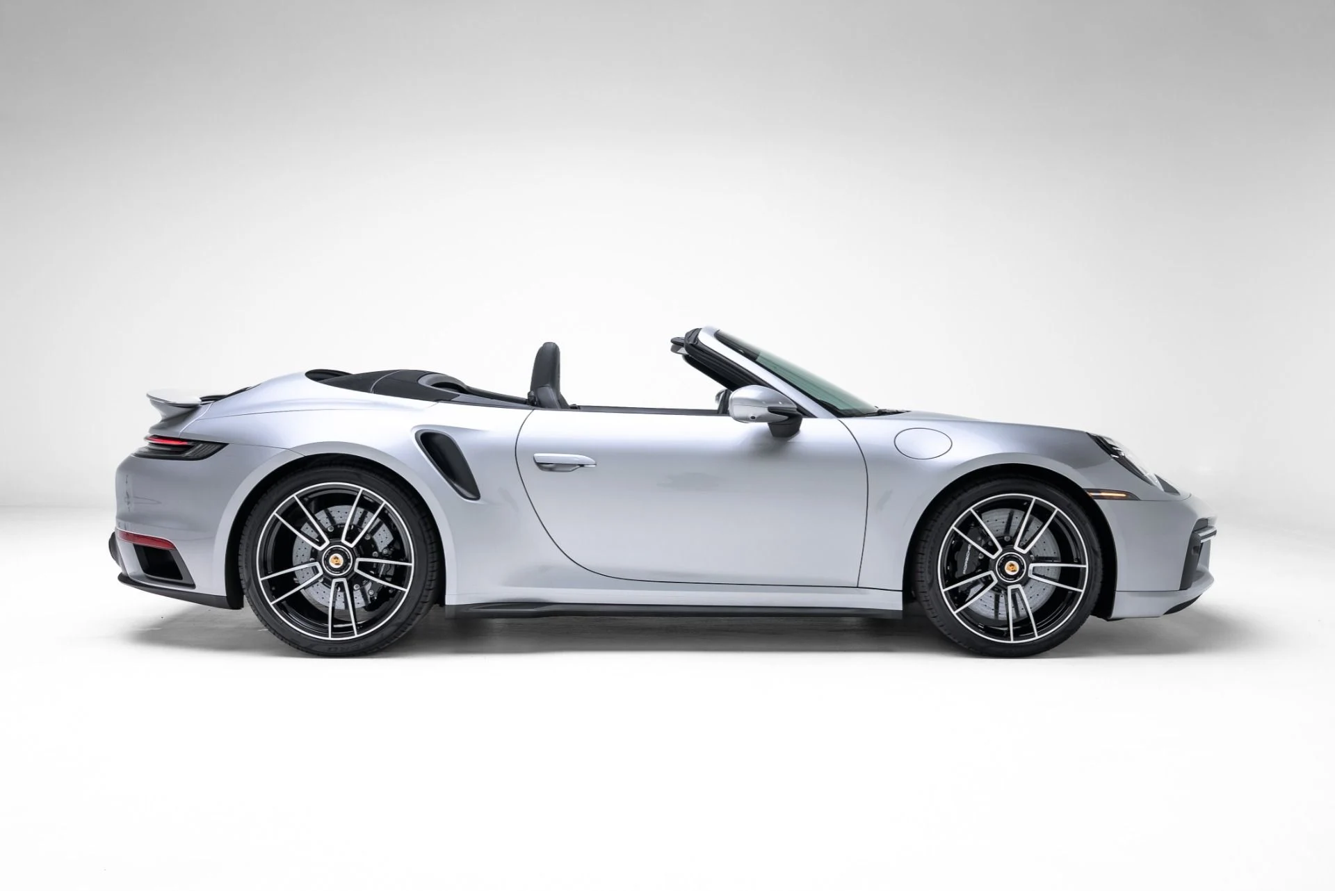 mph003_15702775_Used_2025_Porsche_911_Turbo_S_1772494220_d8548f89db