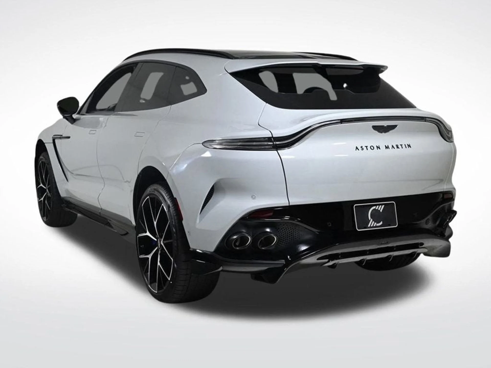 mph003_1574678099_new_2025_aston_martin_dbx_707awd_11350_22854859_3_1024_35b737dc3b