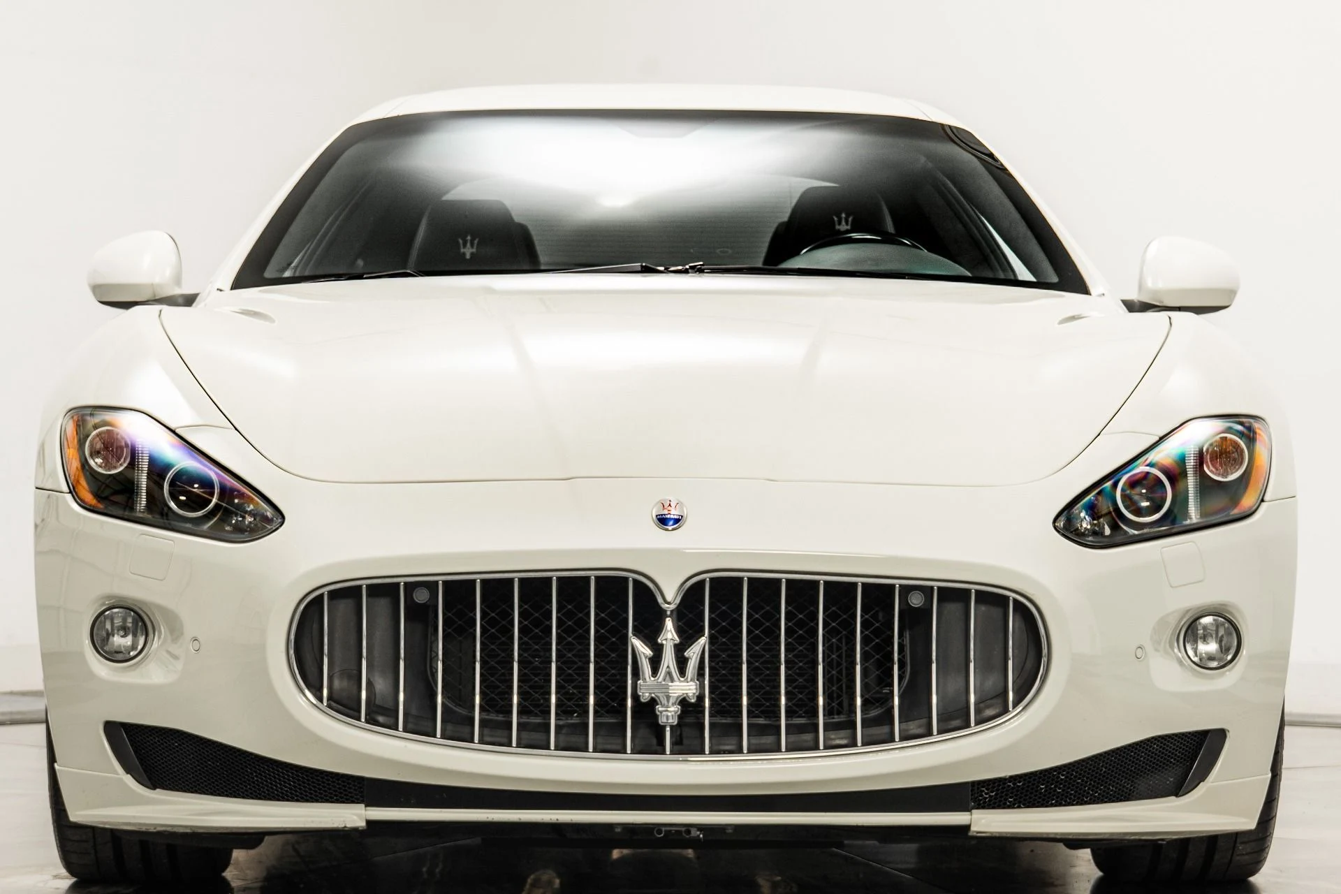 mph003_1606277808_Used_2012_Maserati_Gran_Turismo_S_1760125207_96fde15411