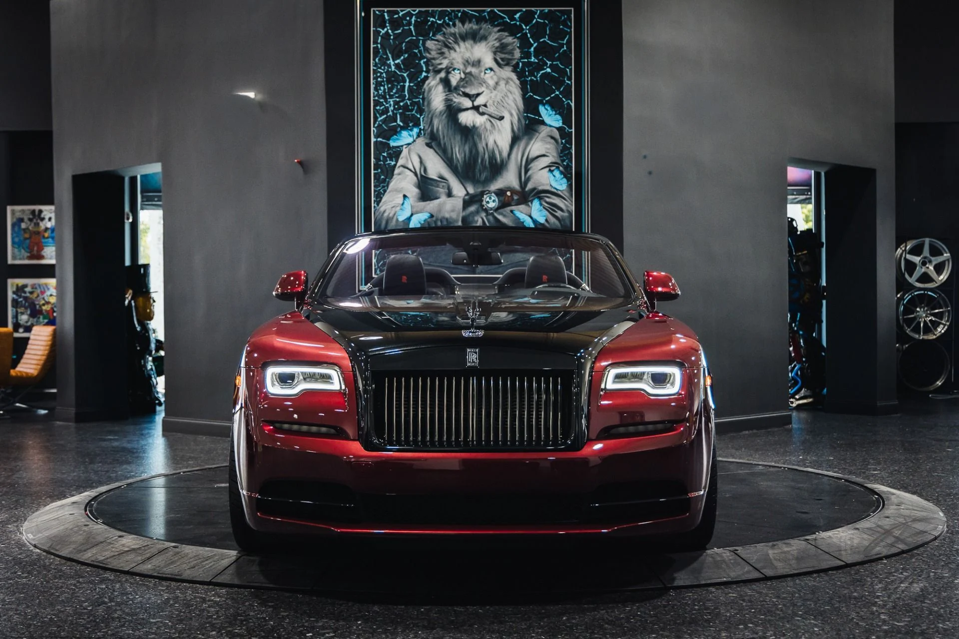 mph003_1626535432_Used_2019_Rolls_Royce_Dawn_1775855974_93e65e4f6f