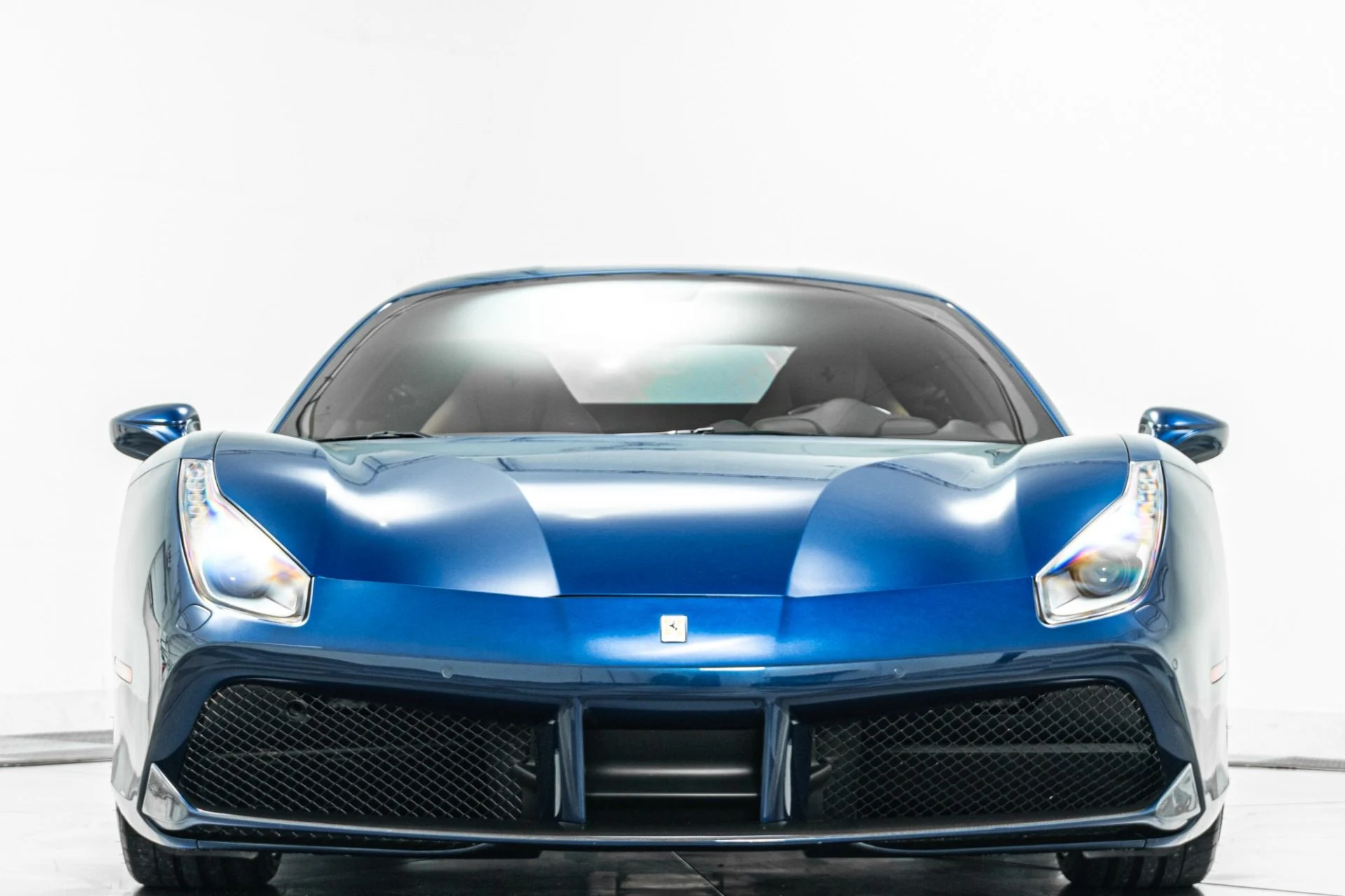 mph003_1652017421_Used_2018_Ferrari_488_GTB_1778536187_dc96e199dc