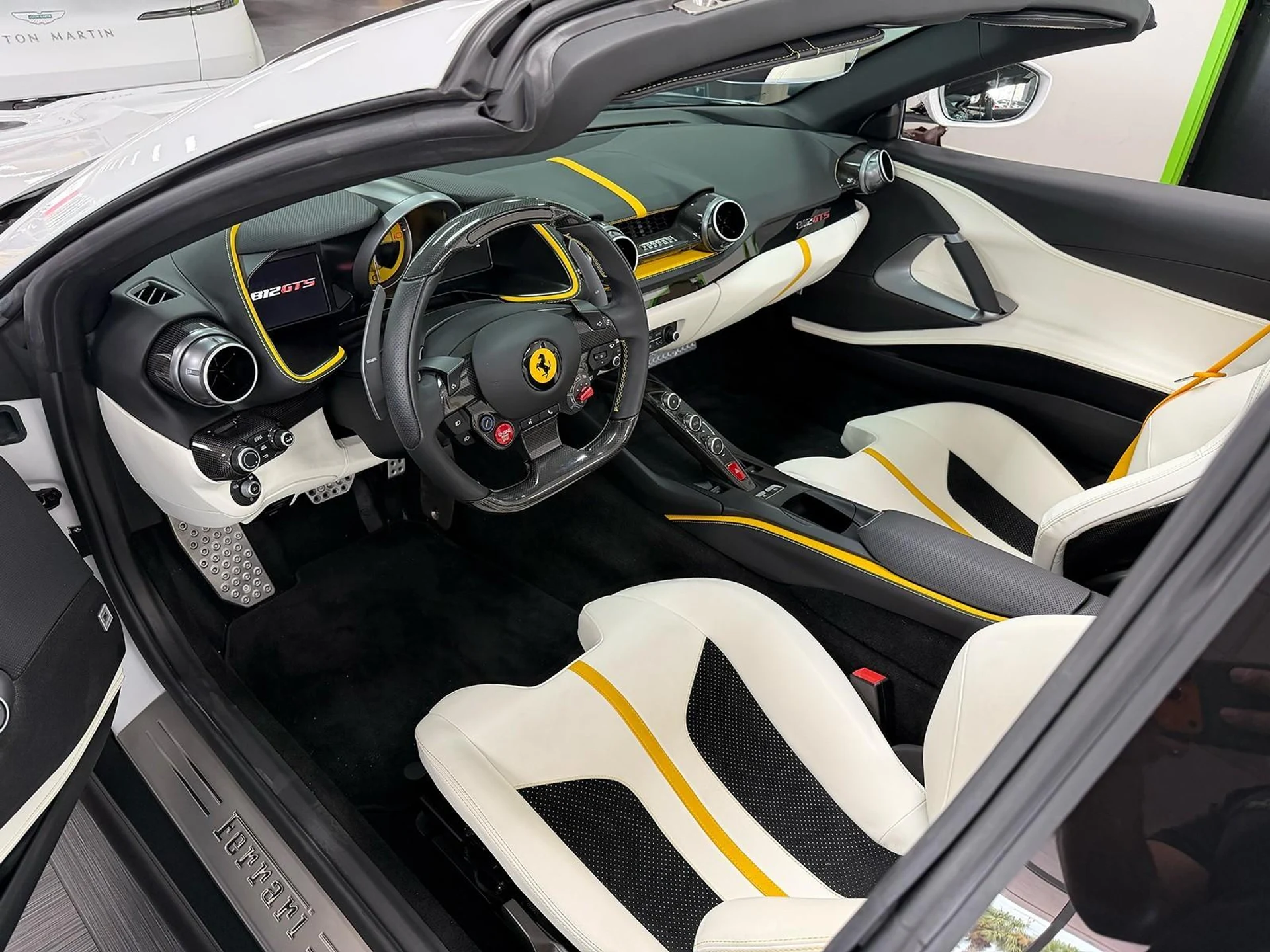 mph003_1662995449_Used_2021_Ferrari_812_GTS_1762459914_e0587d75ec