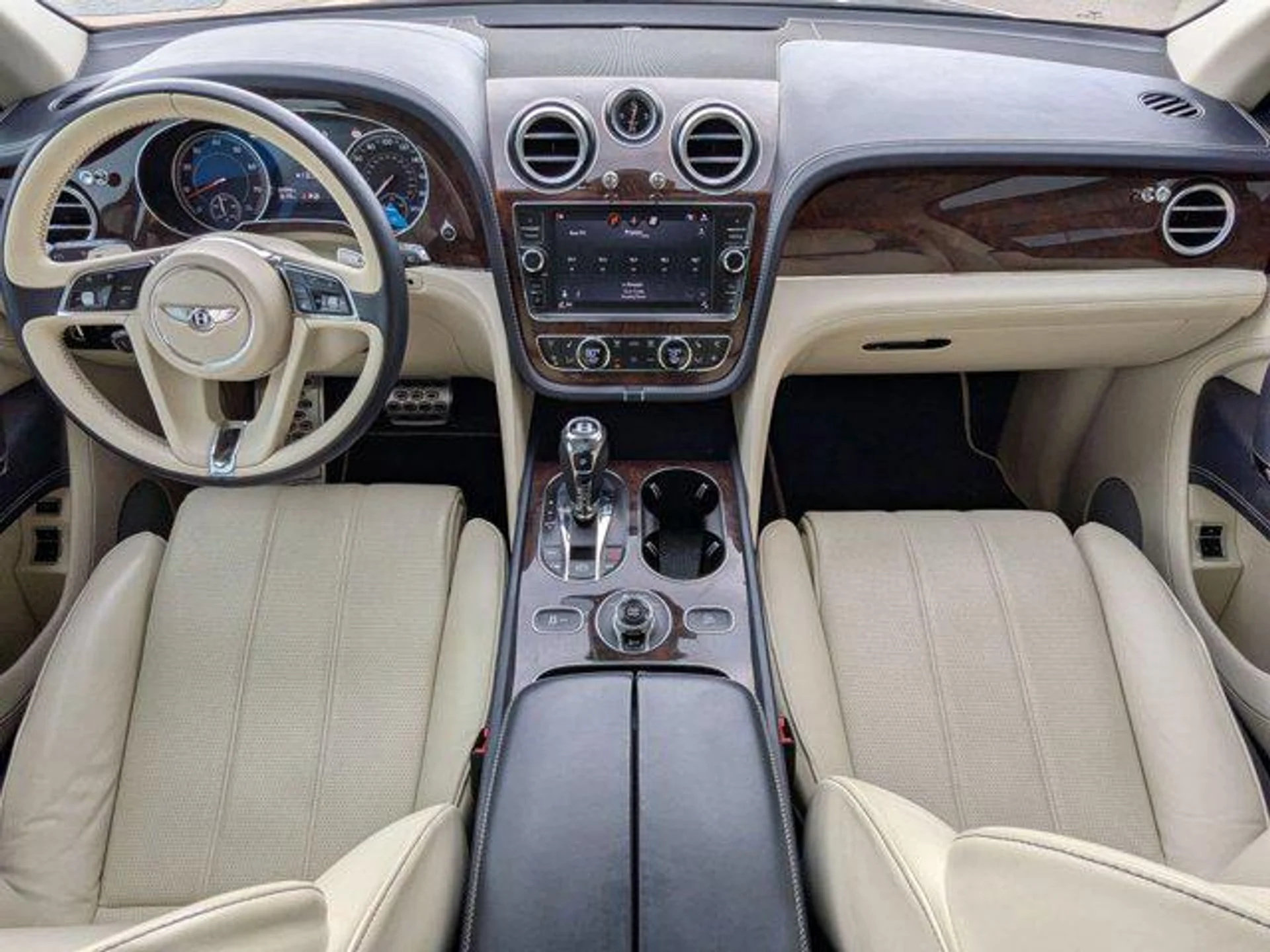 mph003_1663655211_7_Pfc_Kf_Jq_FBE_8lnblilux_PY_7yo_Co_51c747f85d