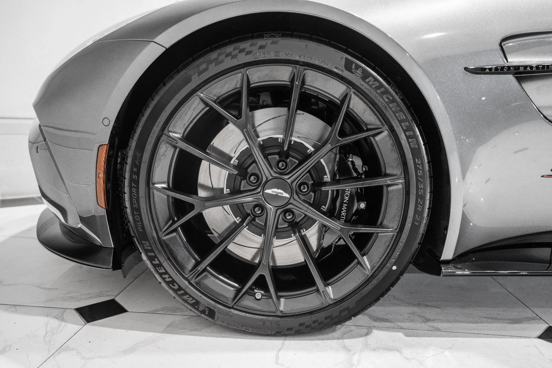 mph003_1664411795_New_2026_Aston_Martin_Vantage_S_Roadster_1781710661_52aa2cae83
