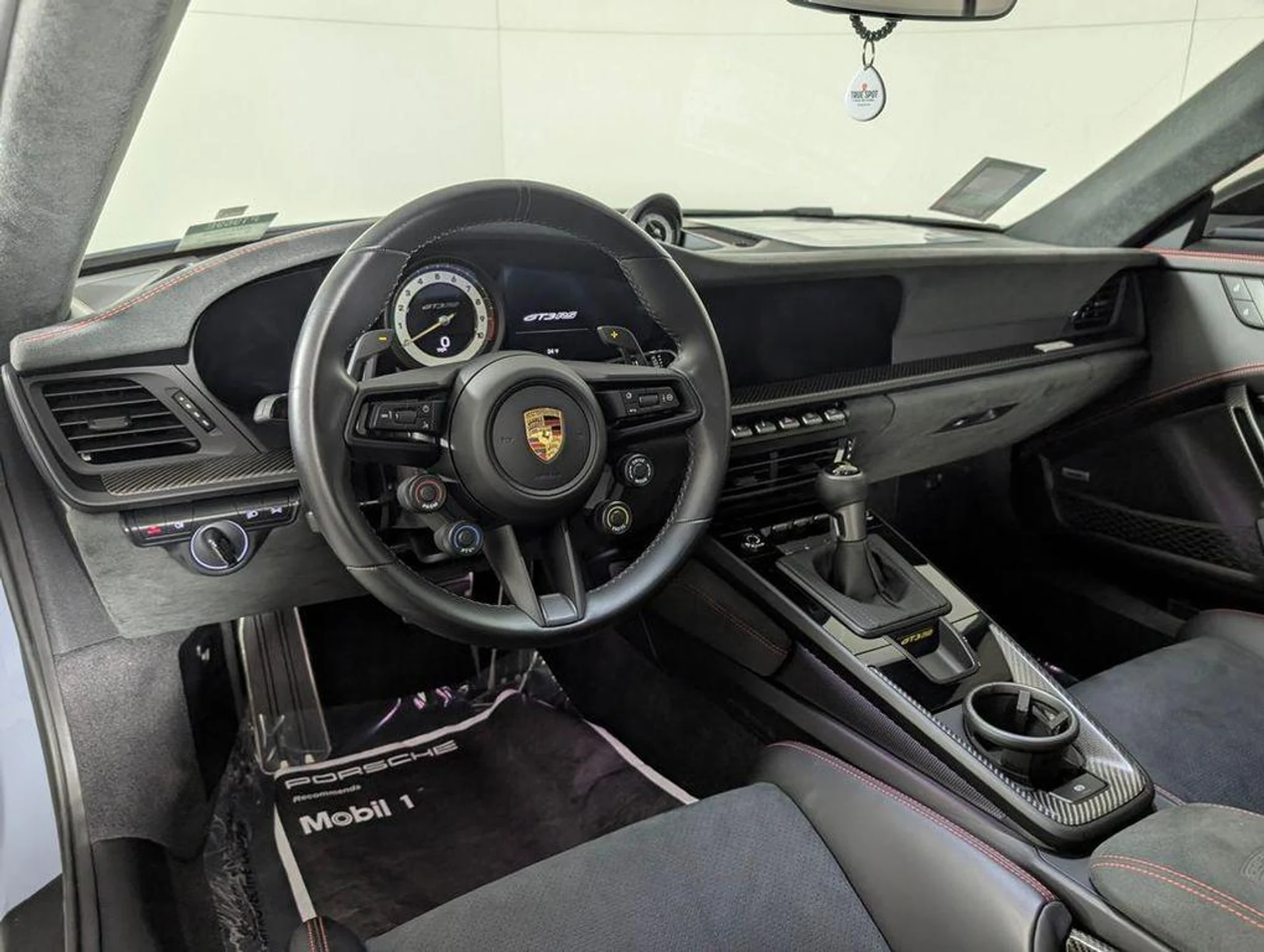 mph003_1681977119_v_Rf_Nd1r_GSZH_9g88_Br1q_Vf_M_Gg_CY_3efcafb1e3