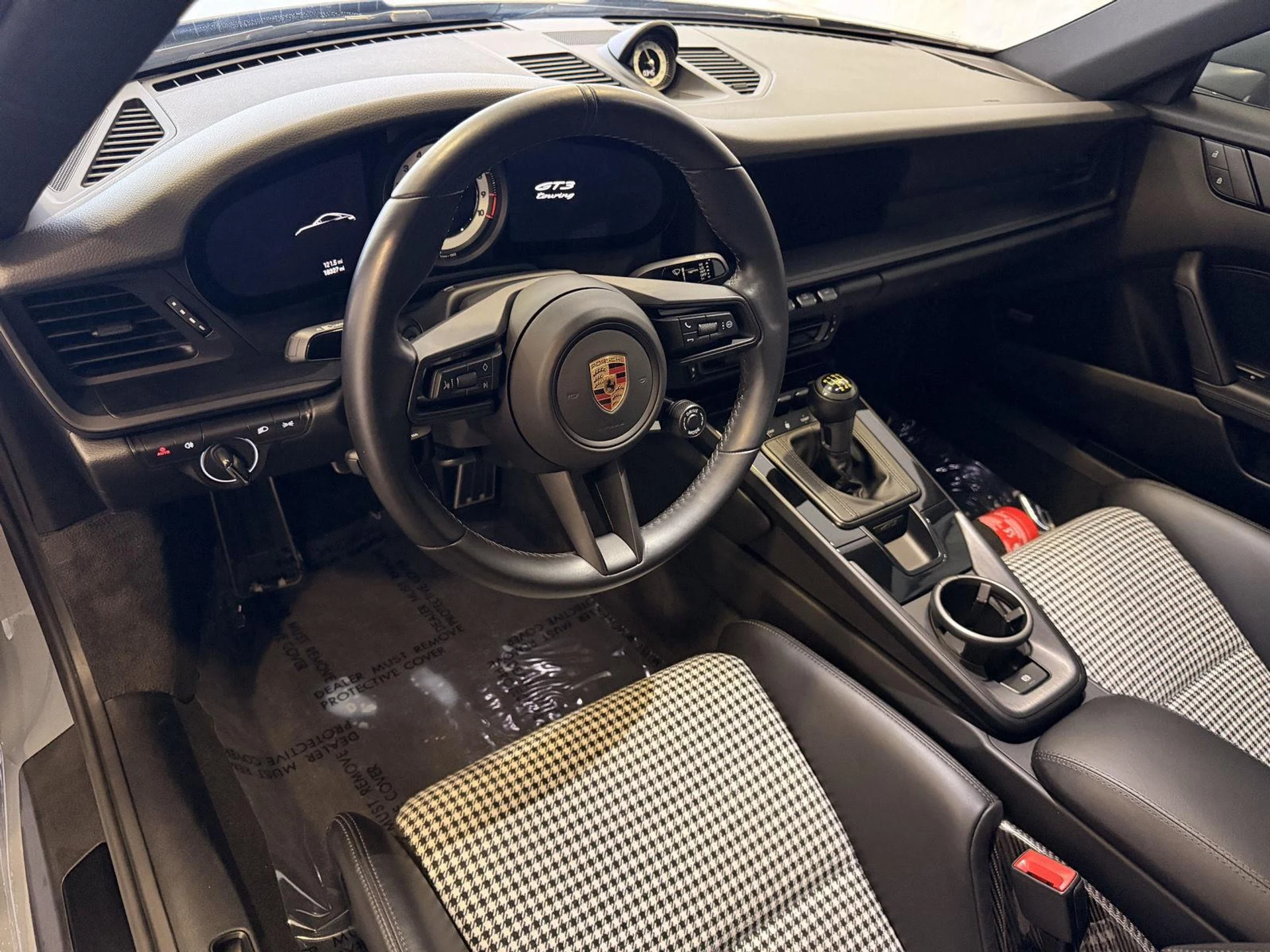 mph003_1684853487_ea47c2b8720244be1fb7e61869374e03x_0415938951