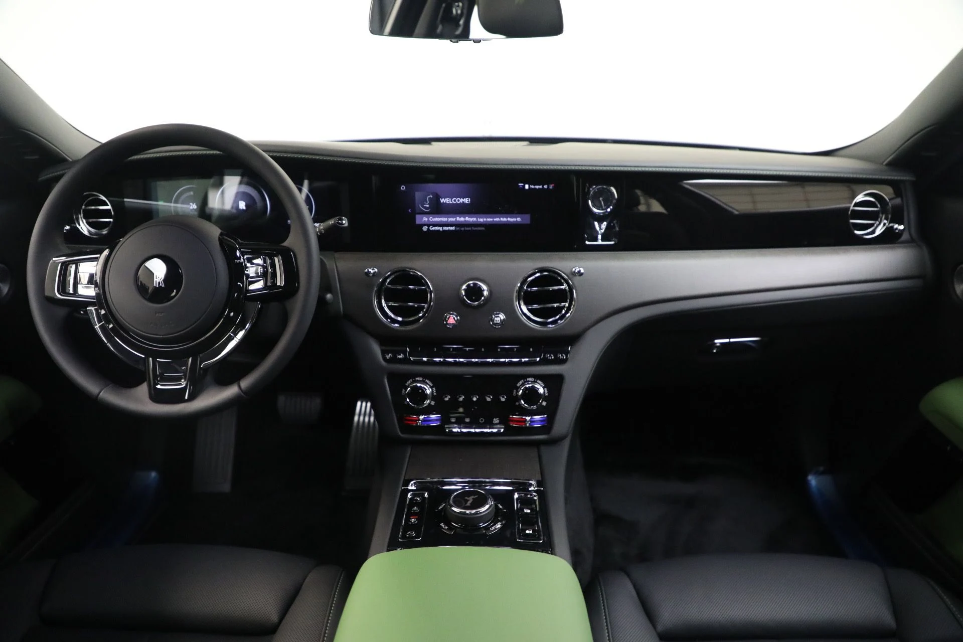 mph003_1685640224_New_2026_Rolls_Royce_Ghost_7813edd845