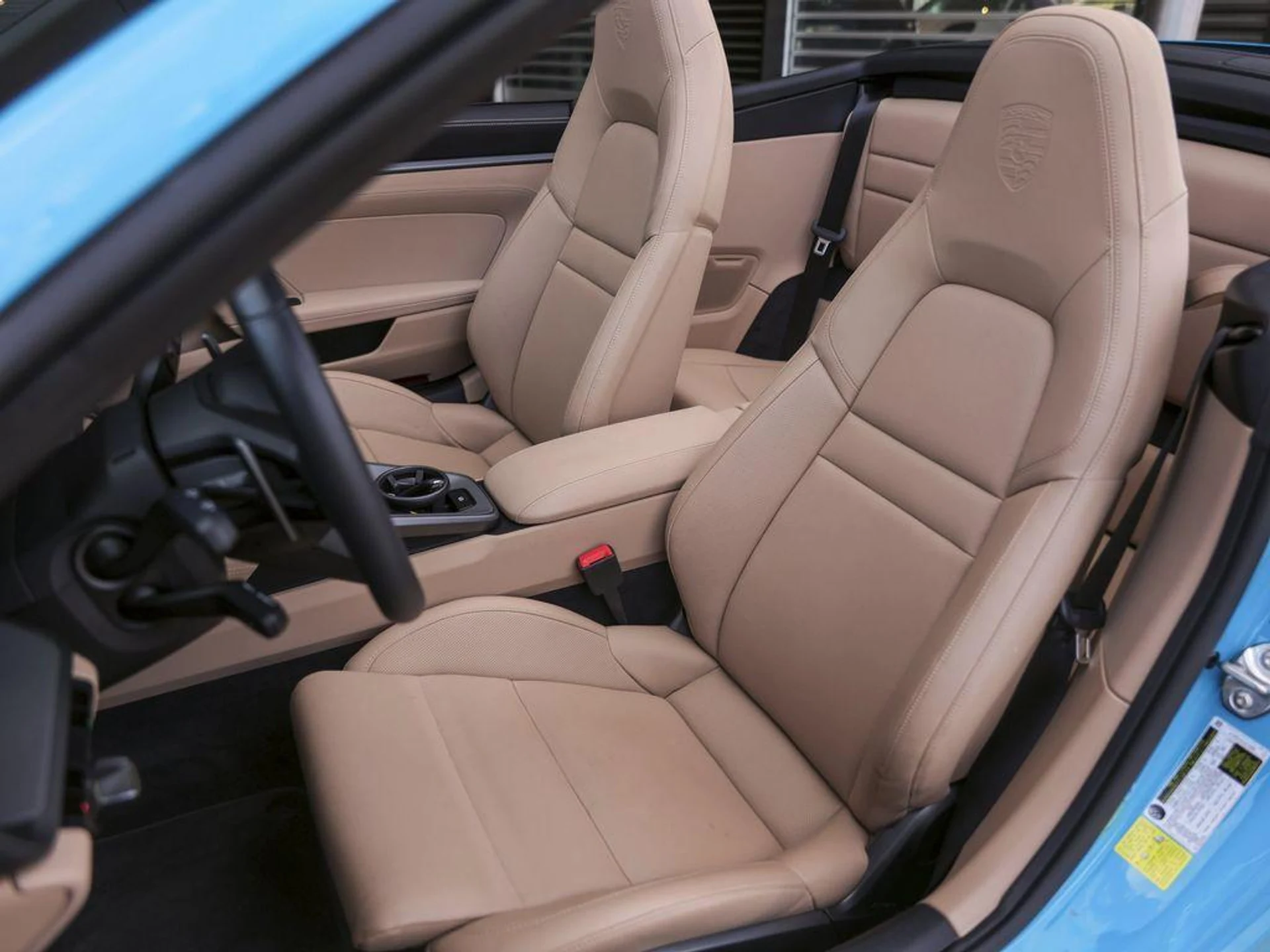 mph003_1686896213_1yrh_Q_Yk_SW_Hrw_0rq9t_SY_7_X30_Kf0_1cbbe2524b