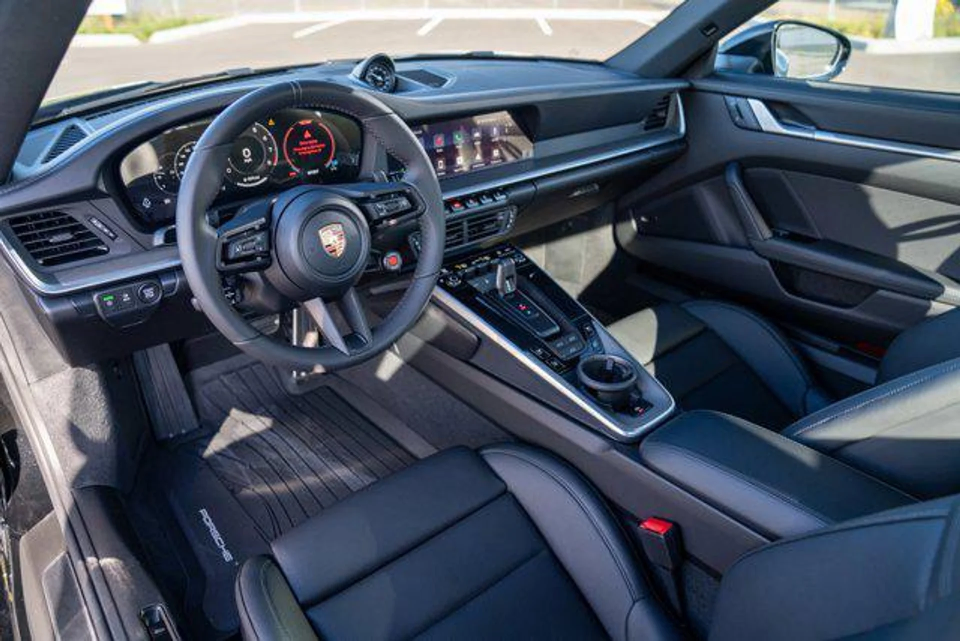 mph003_1695816104_JMC_56_AEQ_Yz_F2_SGN_Sh_N_Crs_Scvqe_Q_9492052b5f