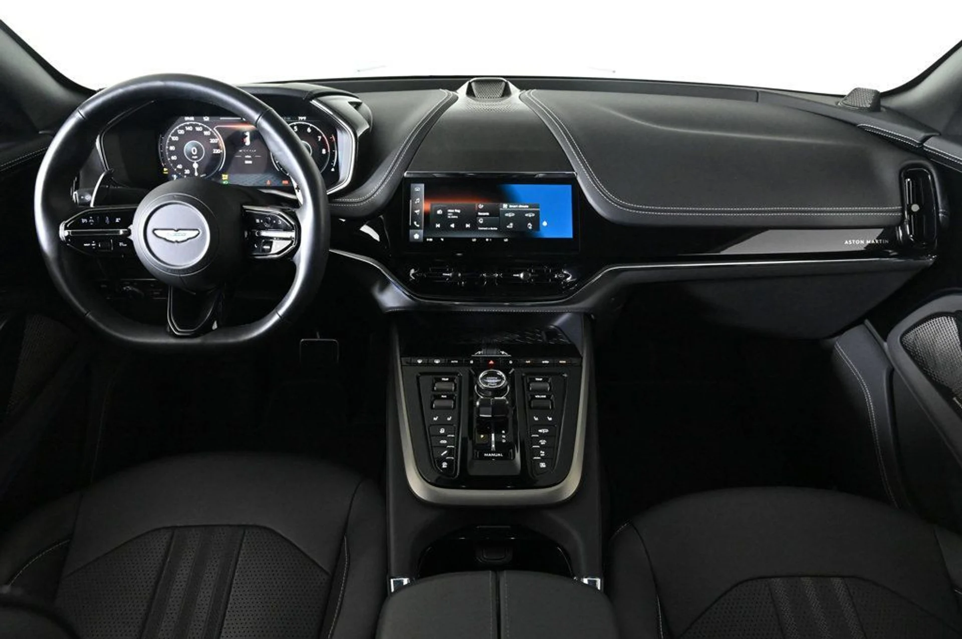 mph003_1698136707_used_2025_aston_martin_dbx_707_11350_22931287_3_1024_79be491514