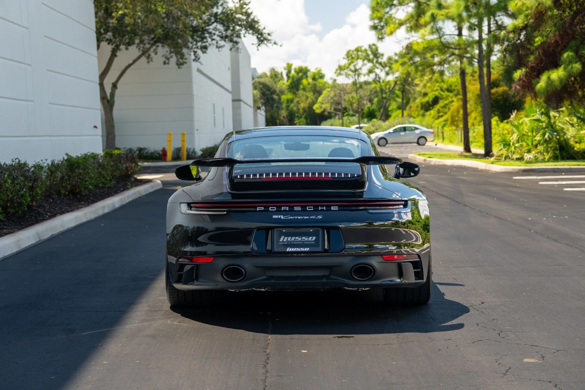 mph003_1700084345_Used_2024_Porsche_911_Carrera_4_S_1758921760_6e92a6ca39