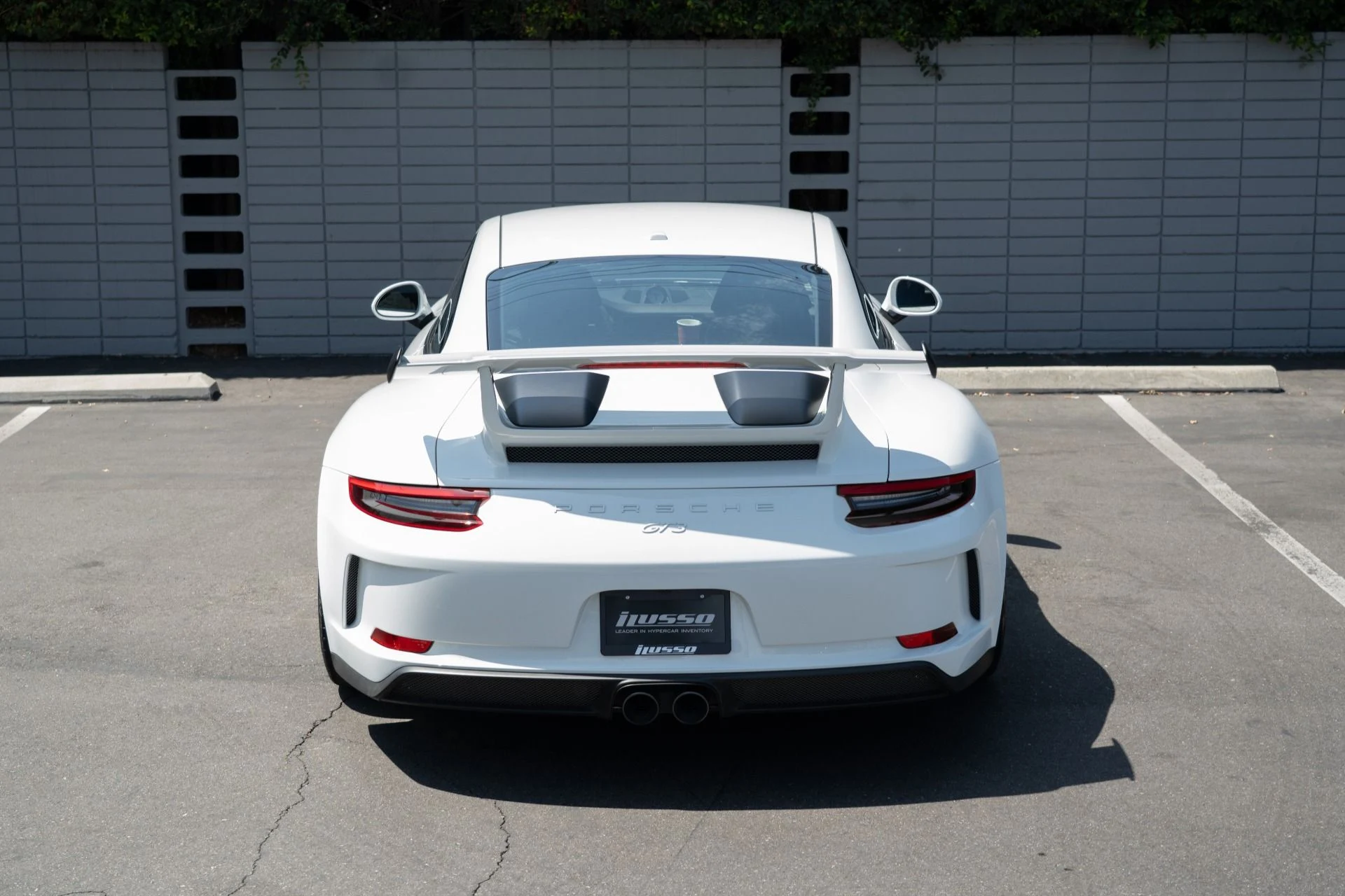 mph003_1700908079_Used_2018_Porsche_911_GT_3_1756851687_56ee2a7af9