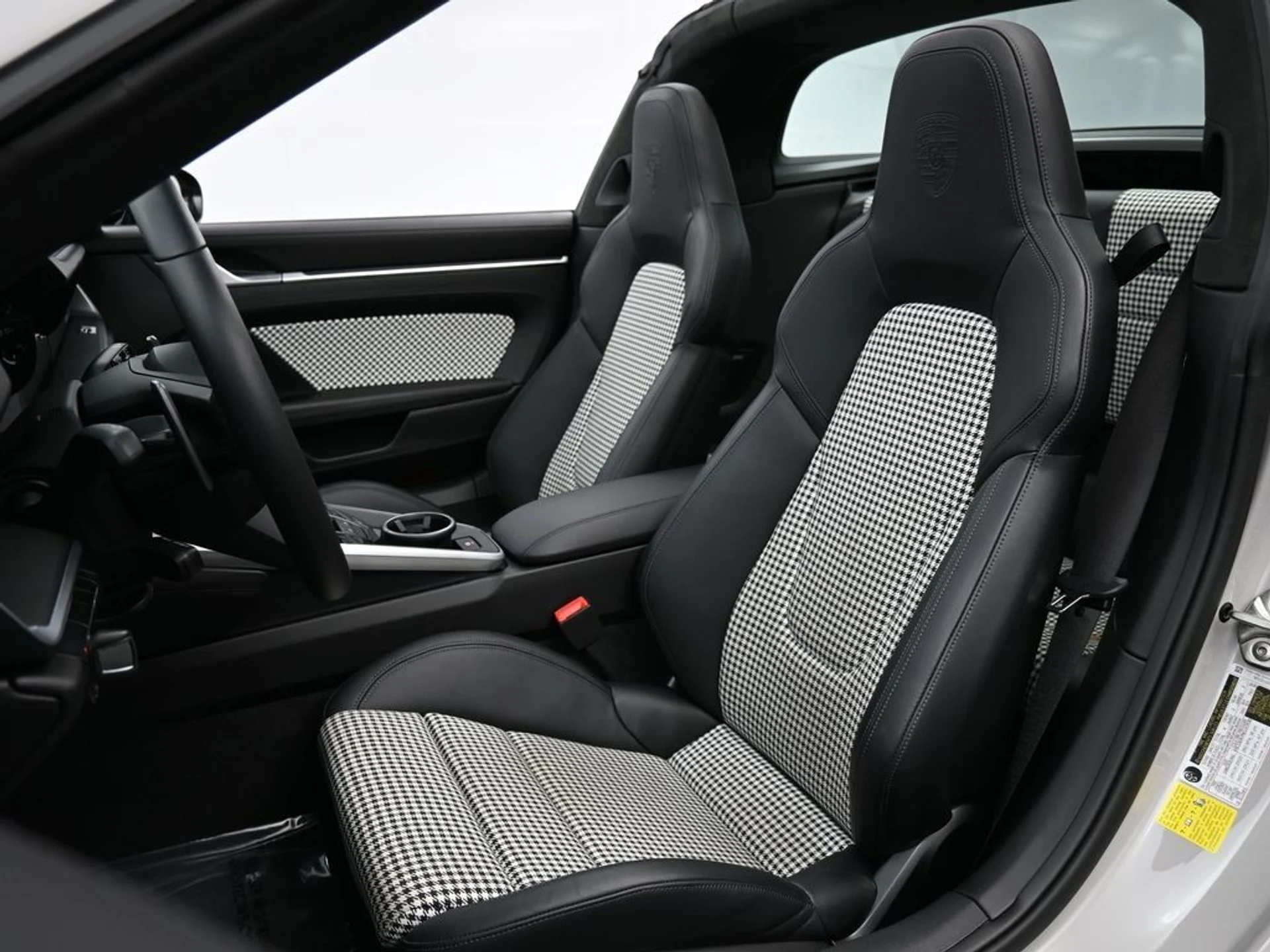 mph003_170928313_2de10110af164560a0a7803fe49cfed0_390a750d7b