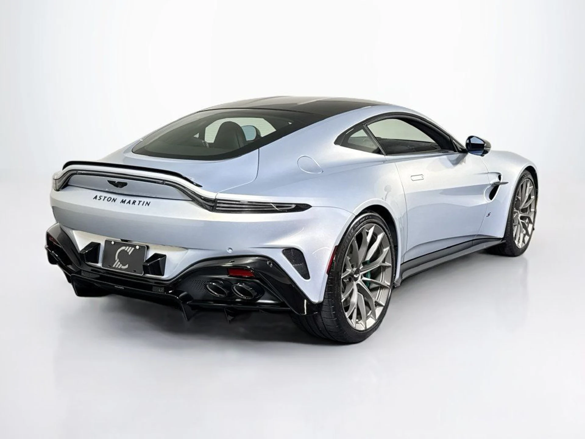 mph003_1711928078_new_2026_aston_martin_vantage_scoupe_11350_23082936_5_1024_cad2582919