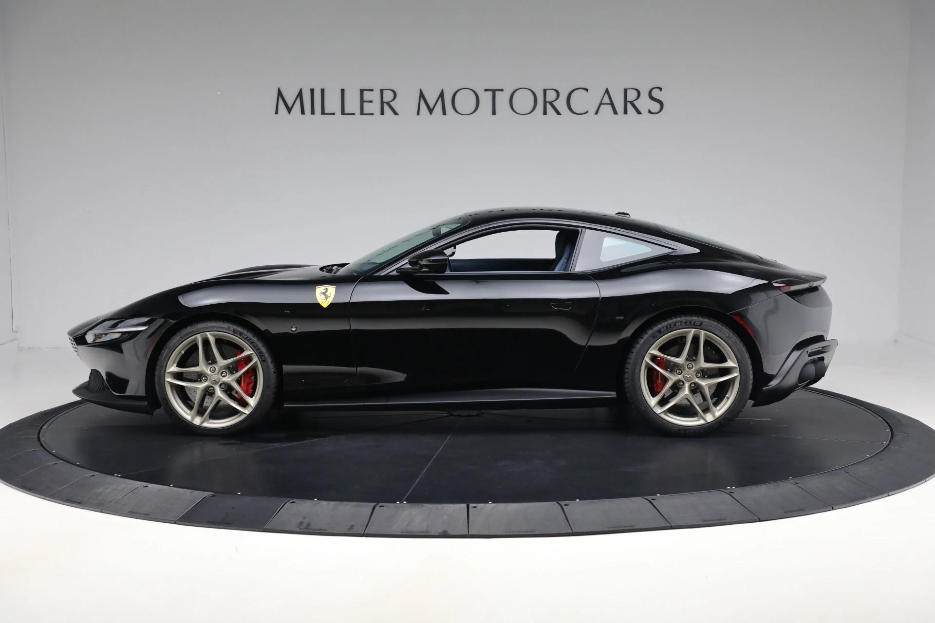 mph003_1715271197_Used_2022_Ferrari_Roma_f451f74d93