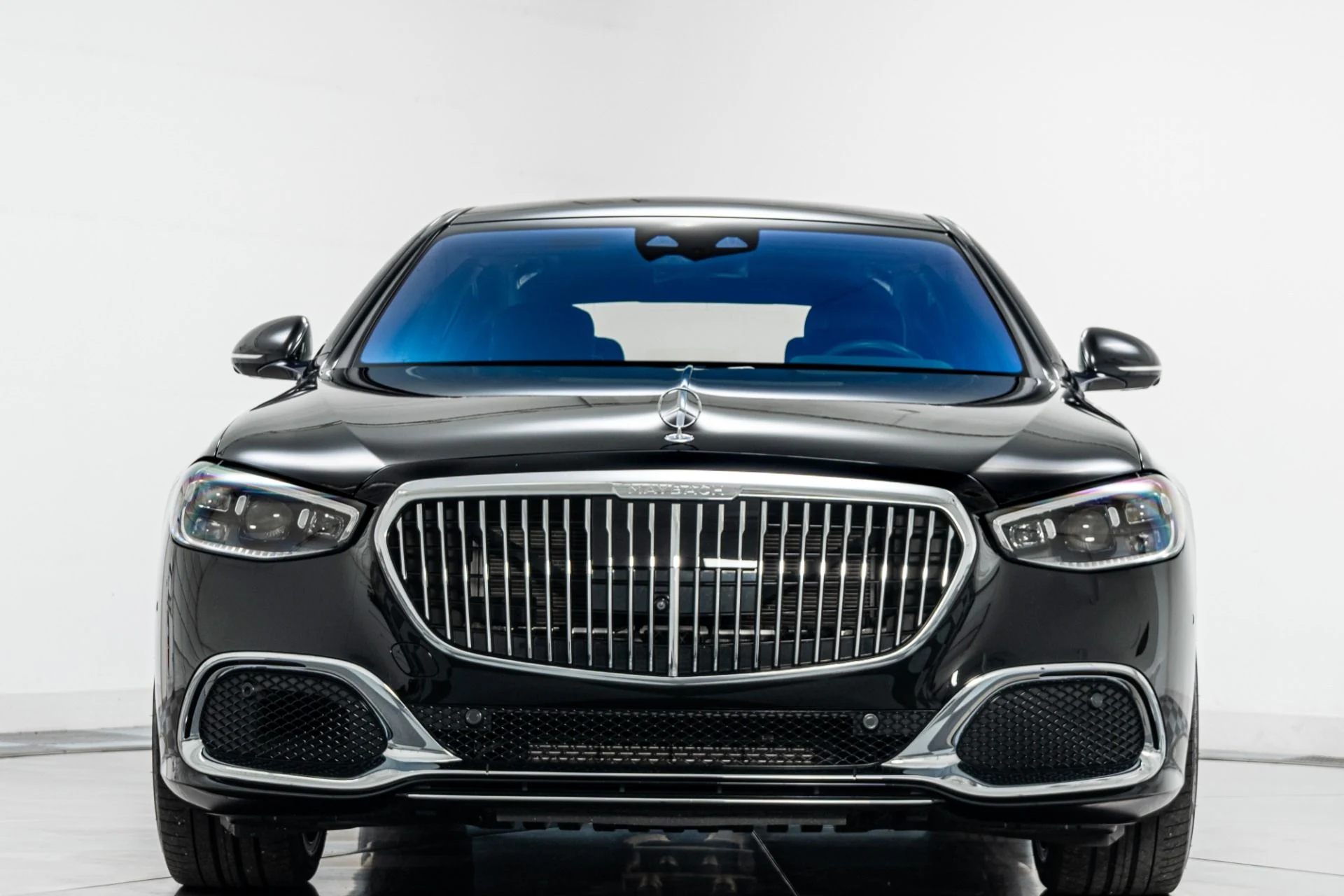 mph003_172404285_Used_2022_Mercedes_Benz_Mercedes_Maybach_S_680_Executive_Rear_Seat_Package_V12_Power_Immense_Room_1774031257_57eaf653e1