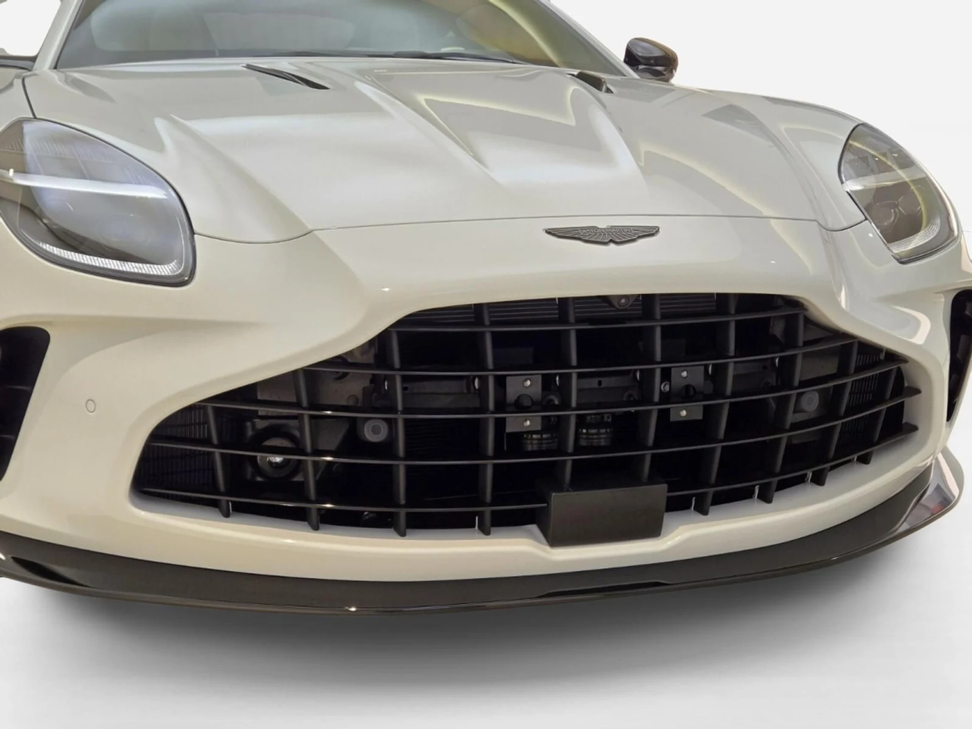 mph003_1734329224_New_2026_Aston_Martin_Vantage_S_1786166311_edff779104
