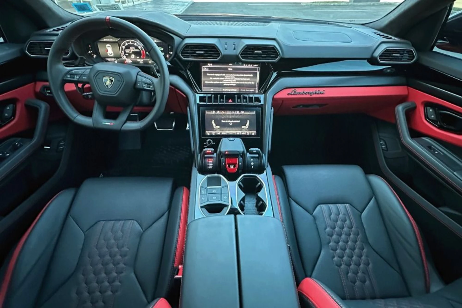 mph003_1753217196_Used_2024_Lamborghini_Urus_S_1766489865_c2c28ab883