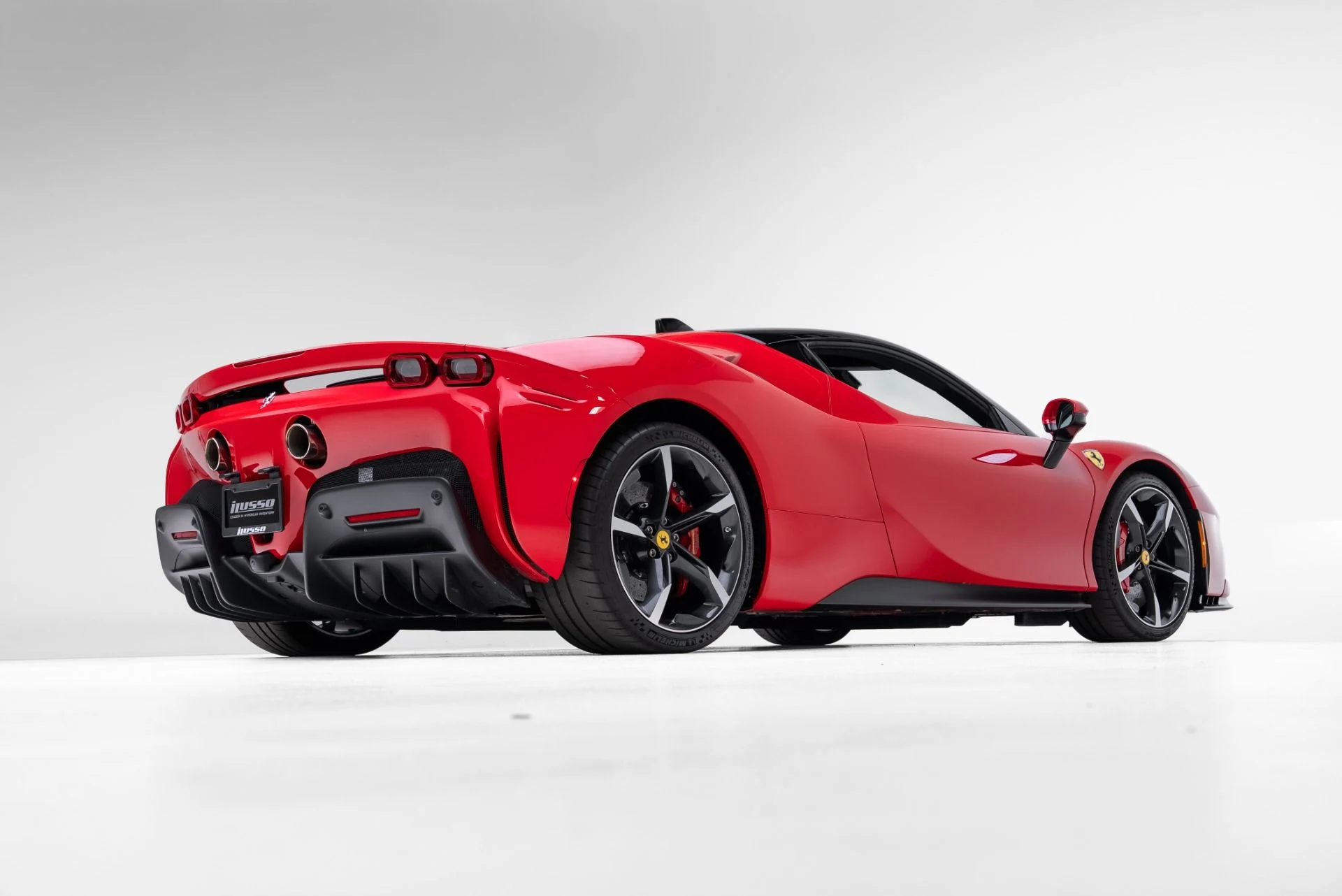 mph003_175475957_Used_2023_Ferrari_SF_90_Stradale_1773856077_cfee47c698