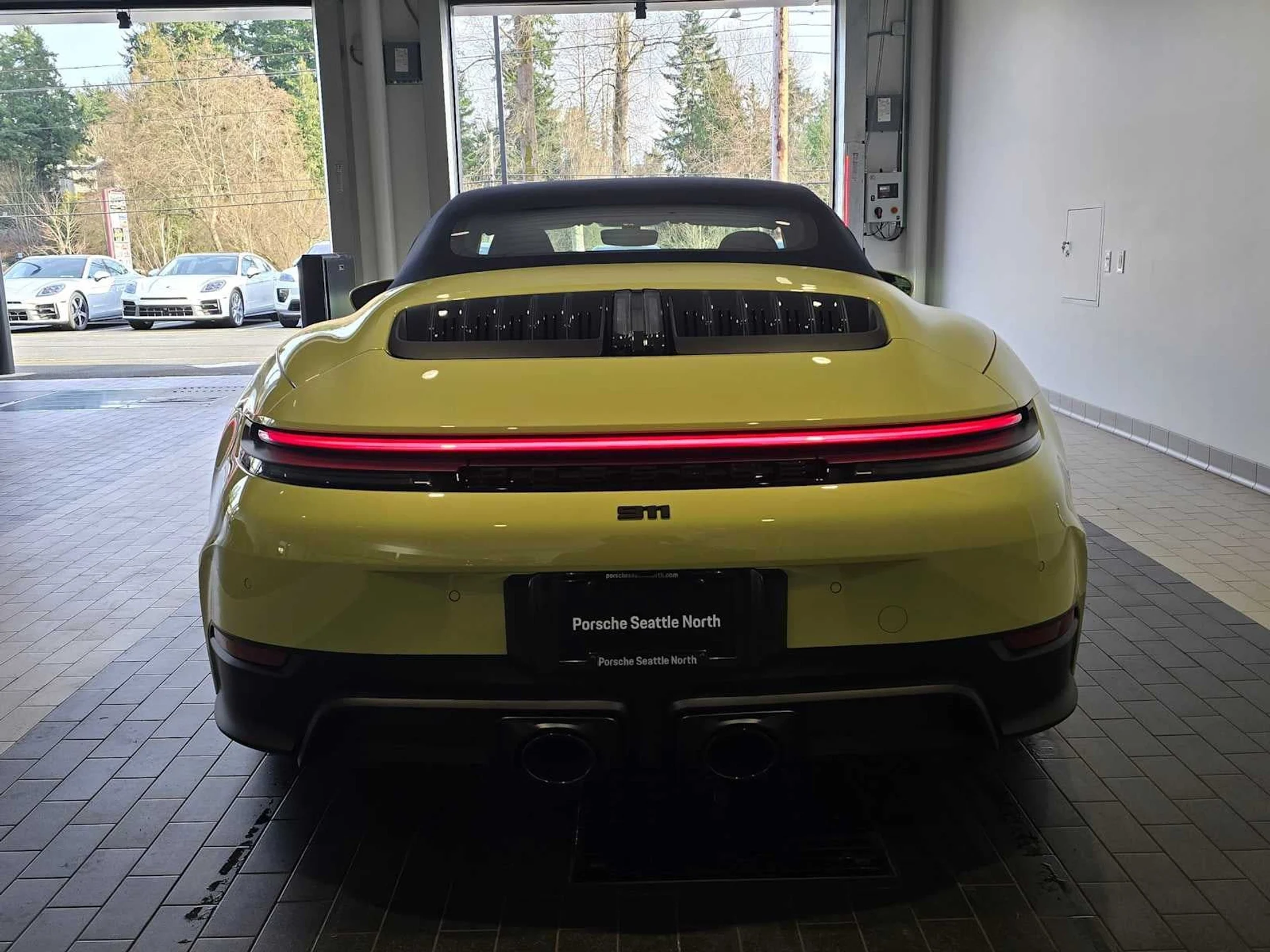 mph003_175873928_4_7c01f1cce5