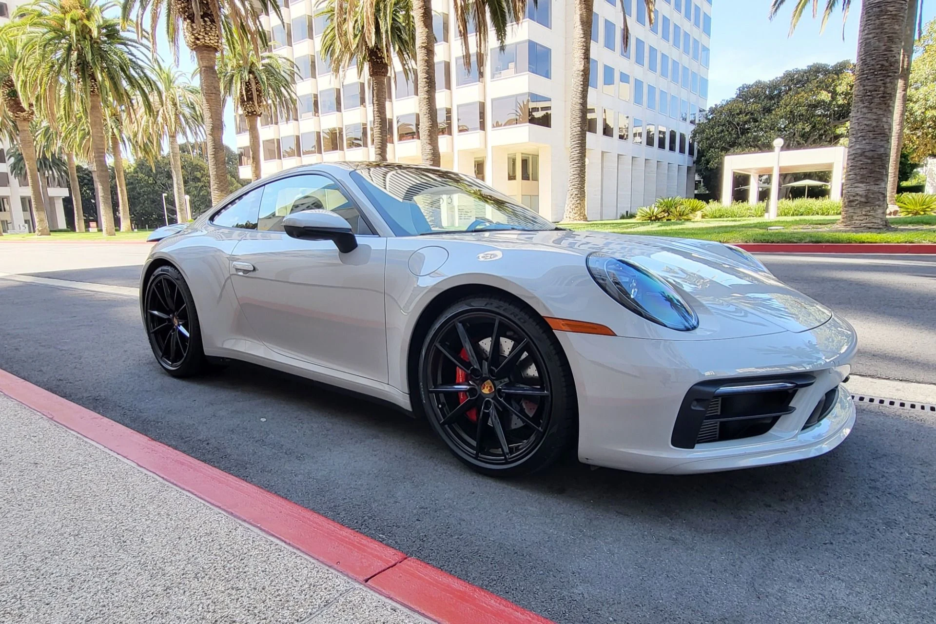 mph003_1765490200_Used_2021_Porsche_911_Carrera_S_1768411086_f37672a533