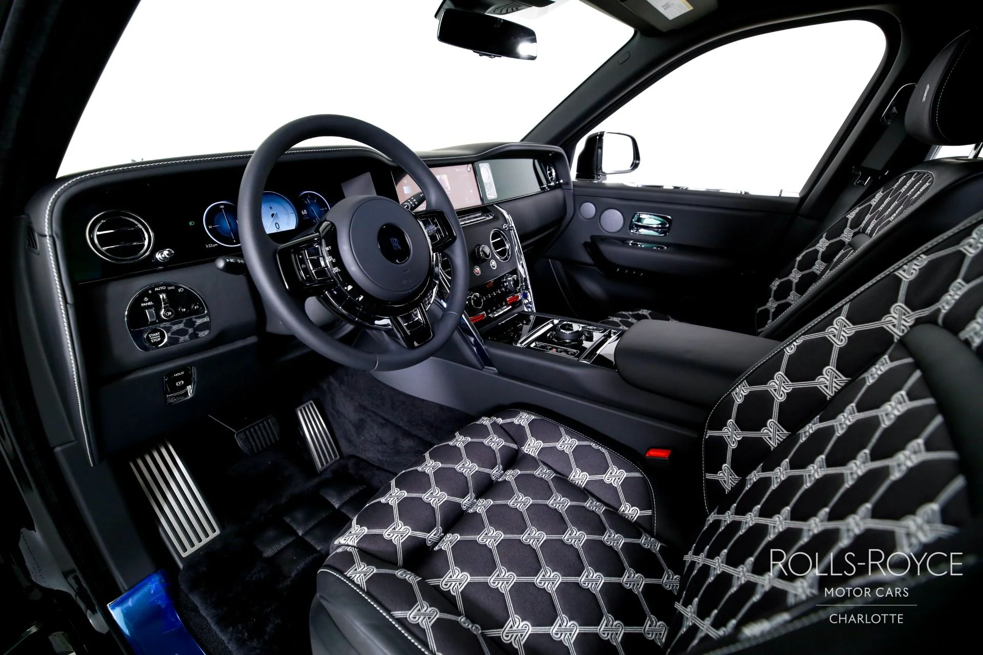 mph003_1765918559_Used_2026_Rolls_Royce_Cullinan_1765392948_b993696bcf