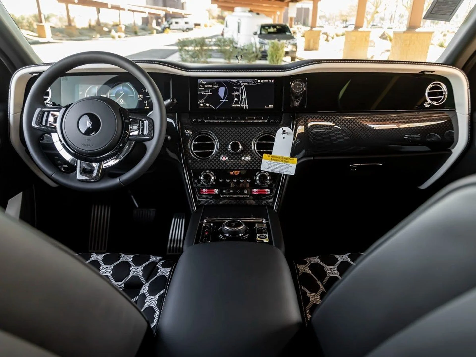 mph003_176838613_4_5af8e00847