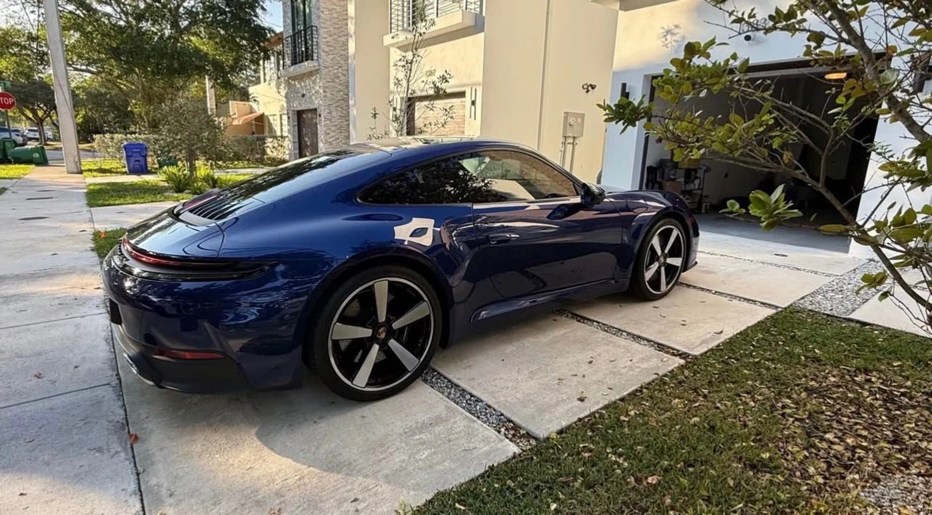 mph003_1790104879_Used_2025_Porsche_911_Carrera_S_1767650477_2901594a7f