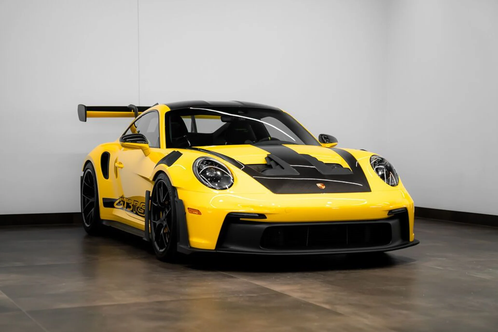 mph003_1793186151_674a2ac96b8235_83536604_jpg_v_1773863537_1919f20eb2