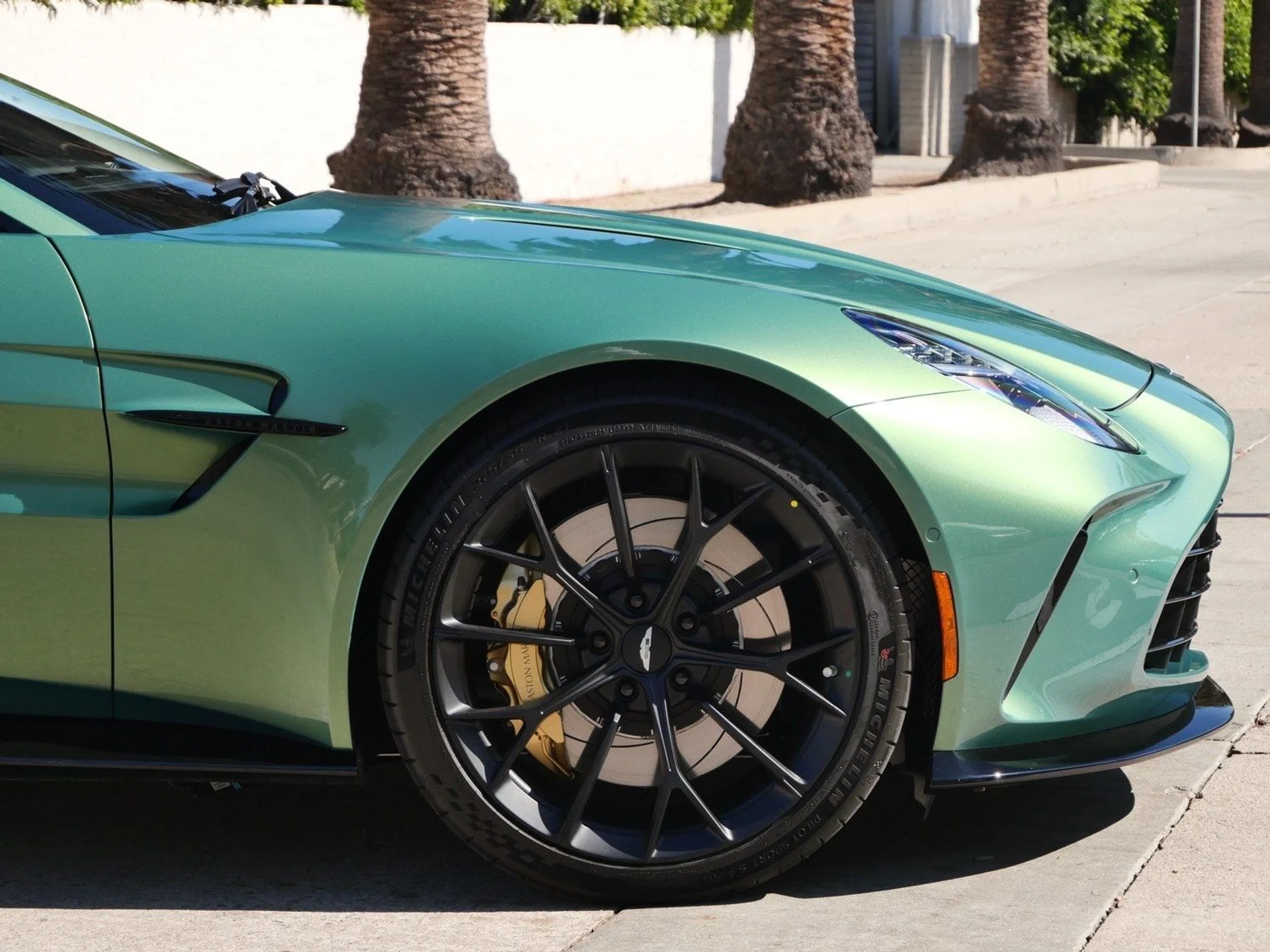 mph003_1796174364_226a269b52dfa00ea93f827b2767a01fx_5584588ec3