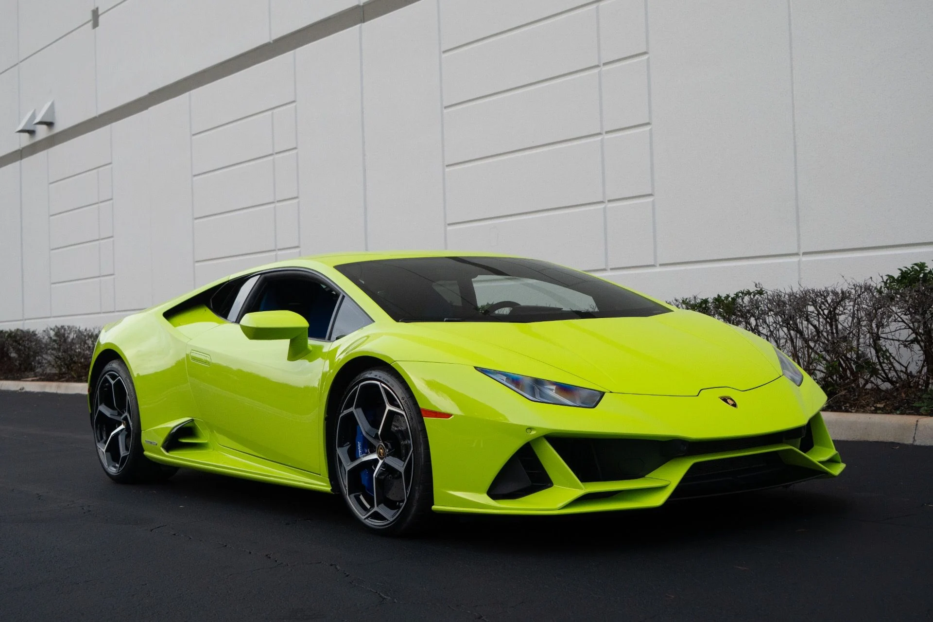 mph003_1801596382_Used_2020_Lamborghini_Huracan_EVO_1764467983_42f75f8070