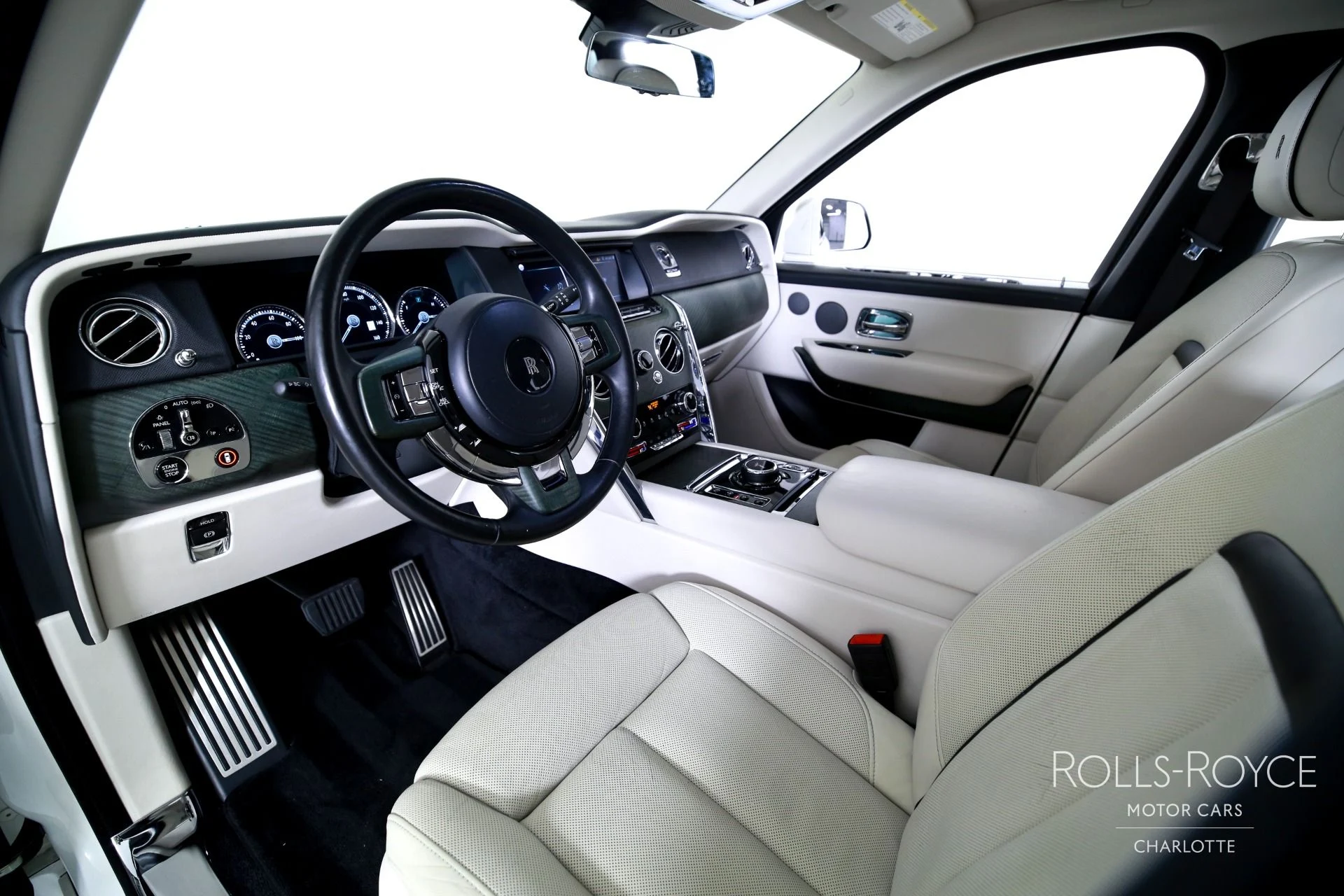 mph003_1802154050_Used_2020_Rolls_Royce_Cullinan_1772227910_85e561e7c1