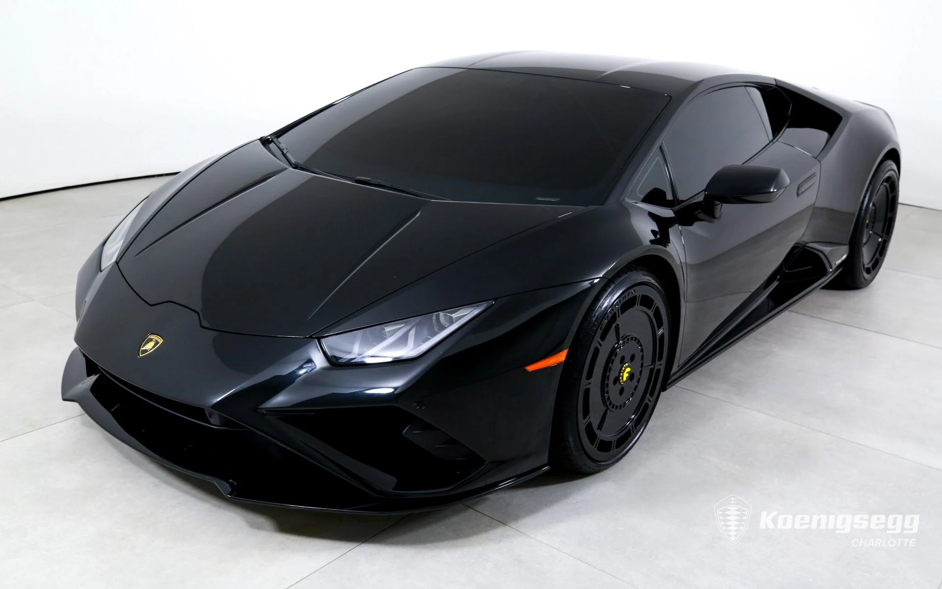 mph003_1802953370_Used_2021_Lamborghini_Huracan_EVO_1760975870_1010f26066