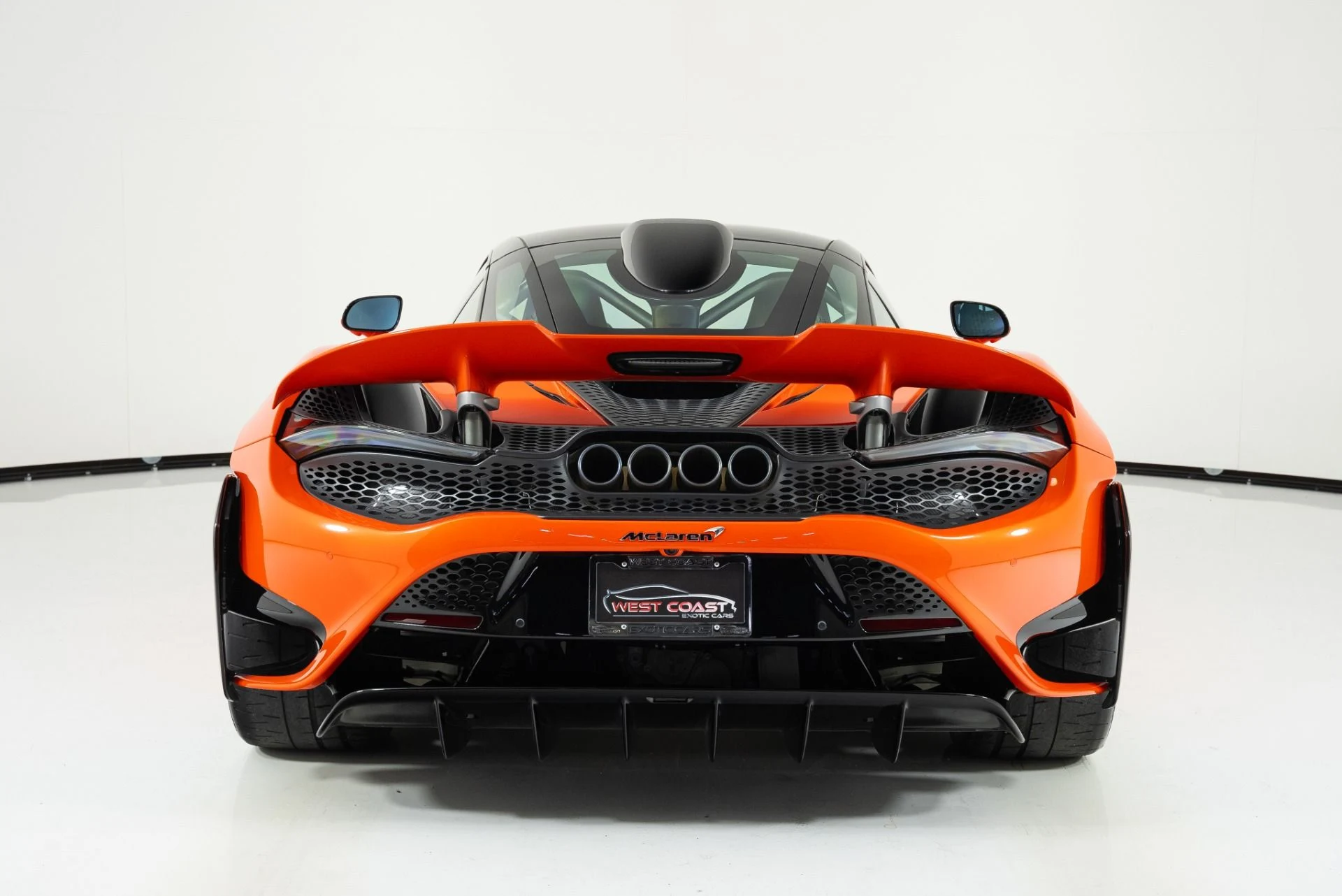 mph003_1803175504_Used_2021_Mc_Laren_765_LT_1746474152_0498d6b819