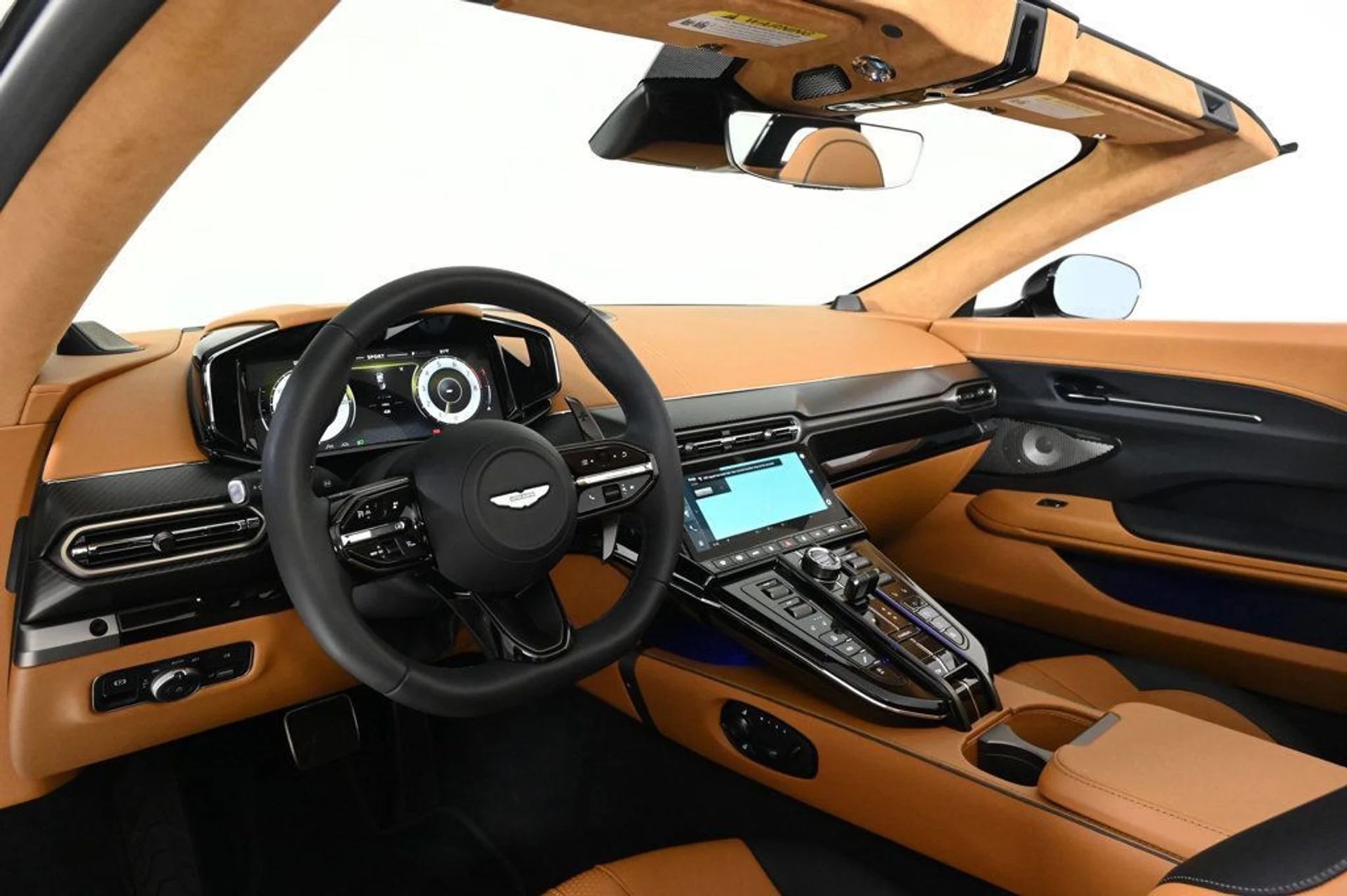 mph003_1840437501_used_2026_aston_martin_vantage_11350_22923178_3_1024_aa0d301143